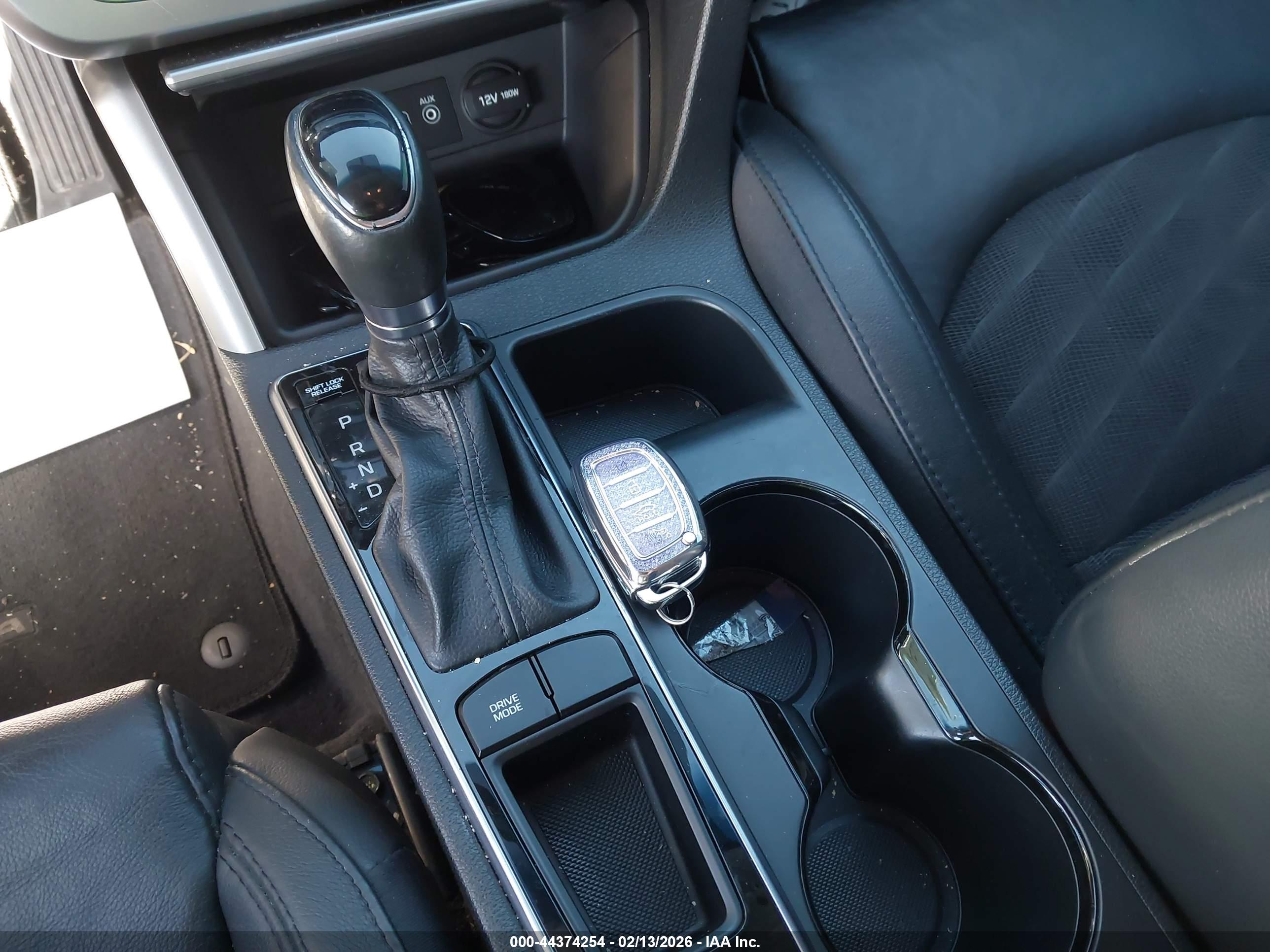 HYUNDAI SONATA image 11