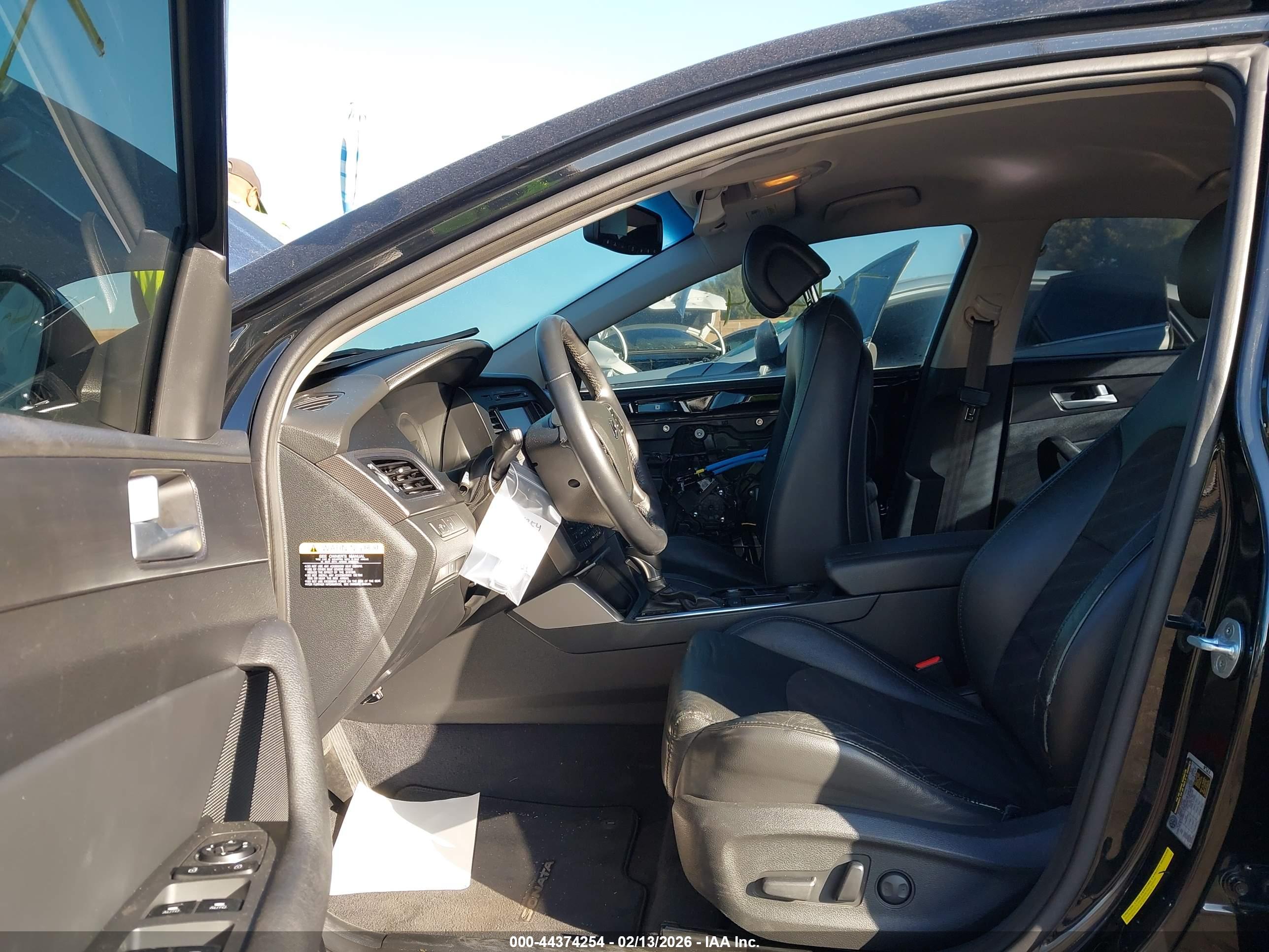 HYUNDAI SONATA image 5