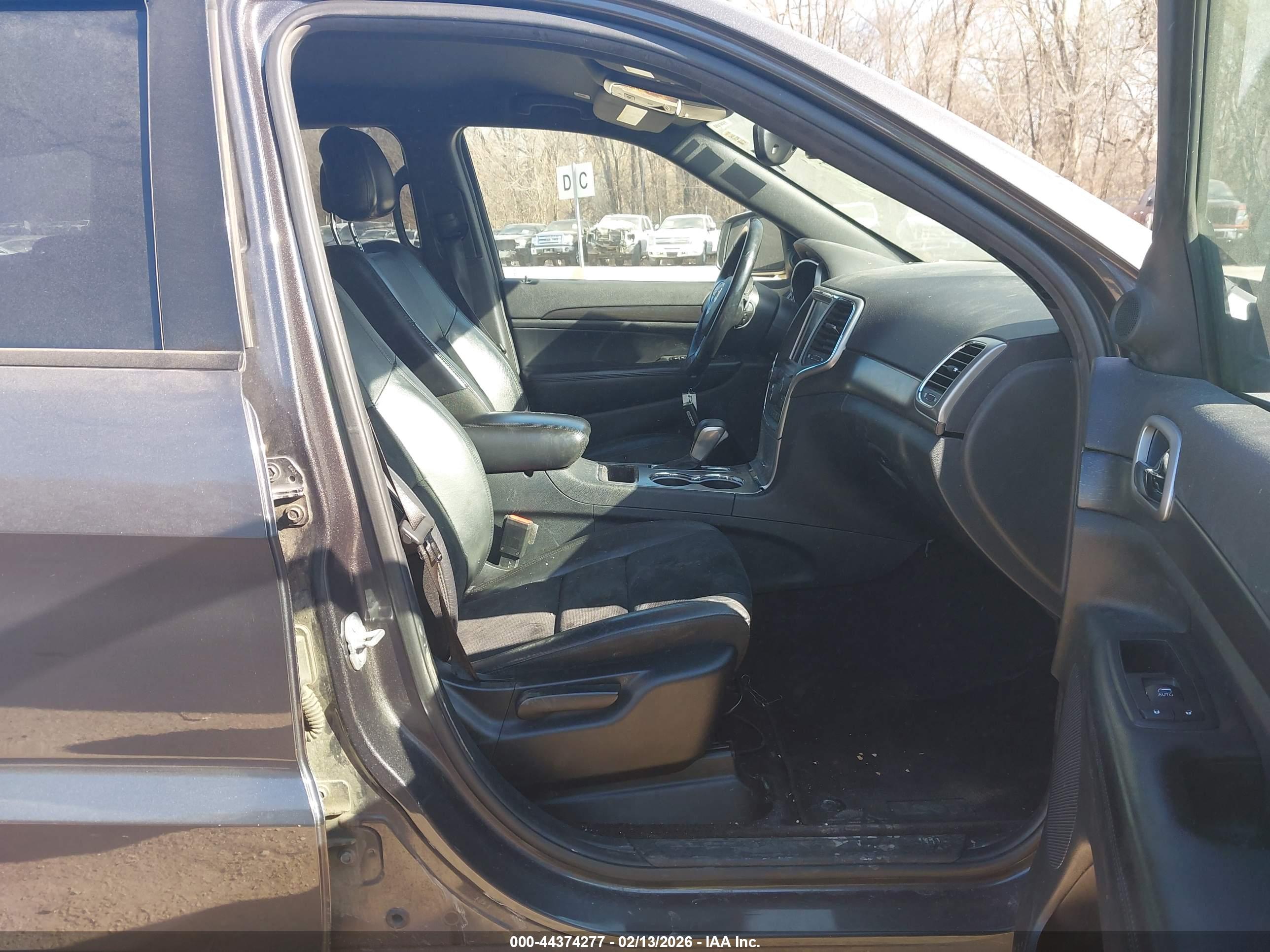 JEEP GRAND image 5