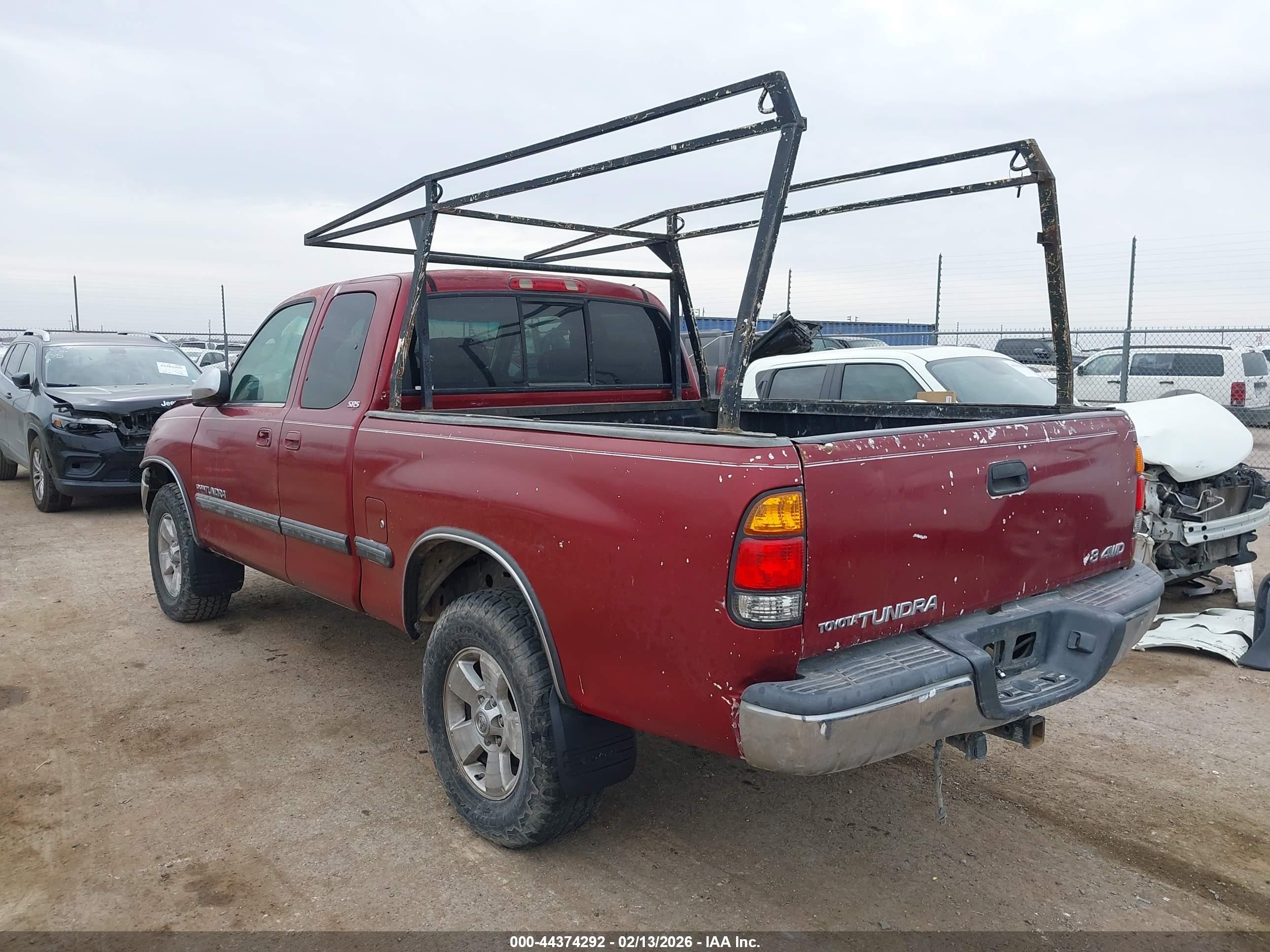 TOYOTA TUNDRA image 3