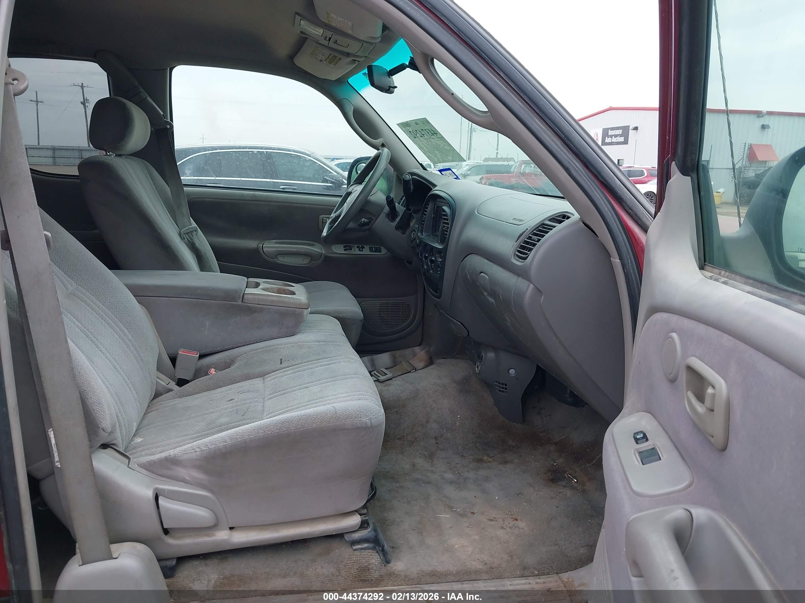 TOYOTA TUNDRA image 5