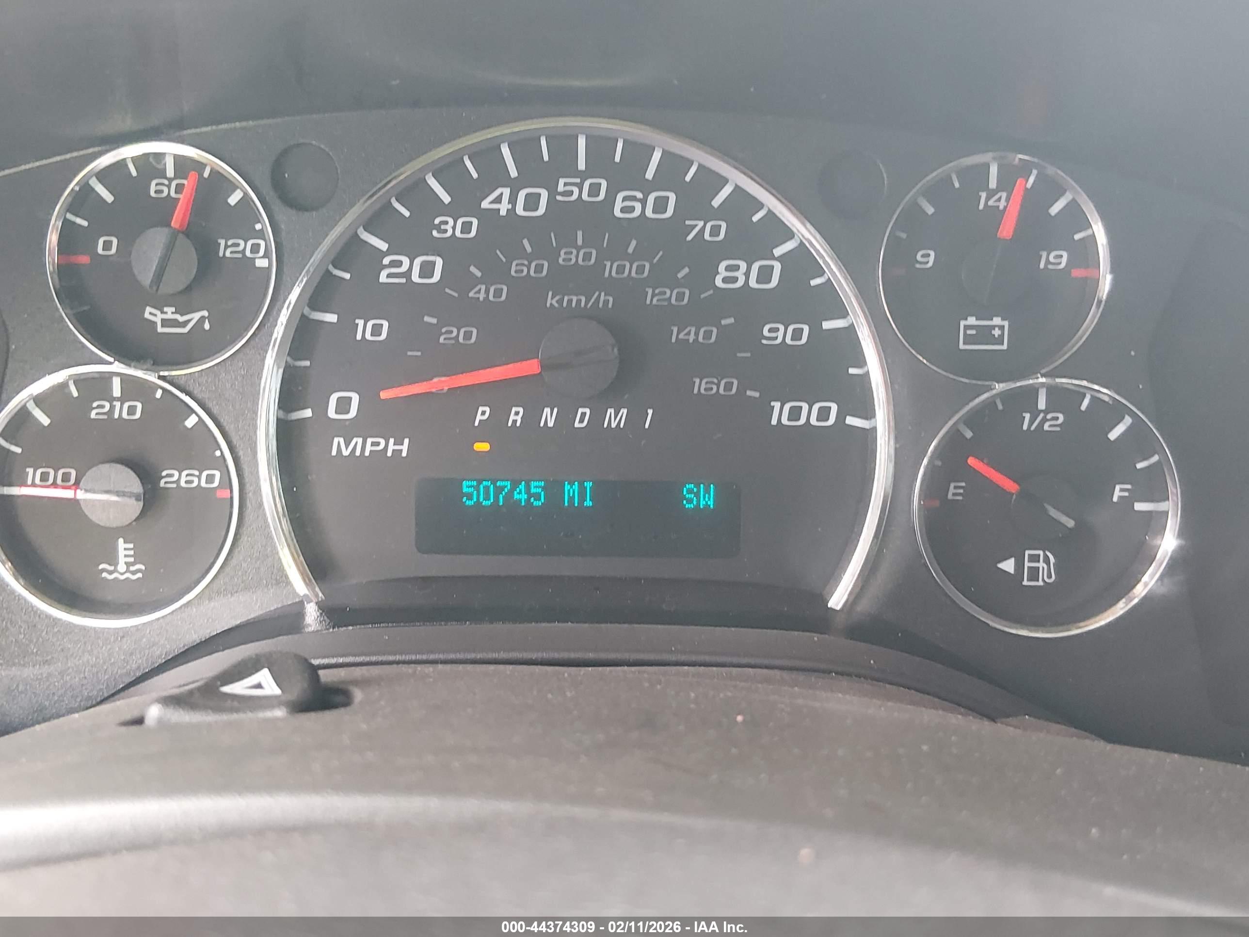 CHEVROLET EXPRESS image 7