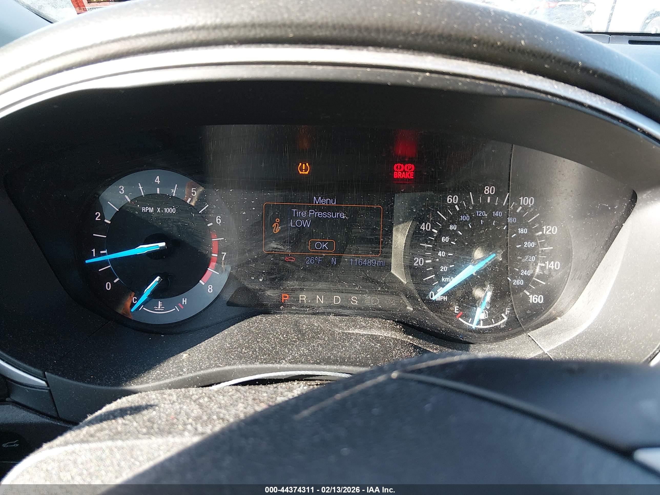 FORD FUSION image 7