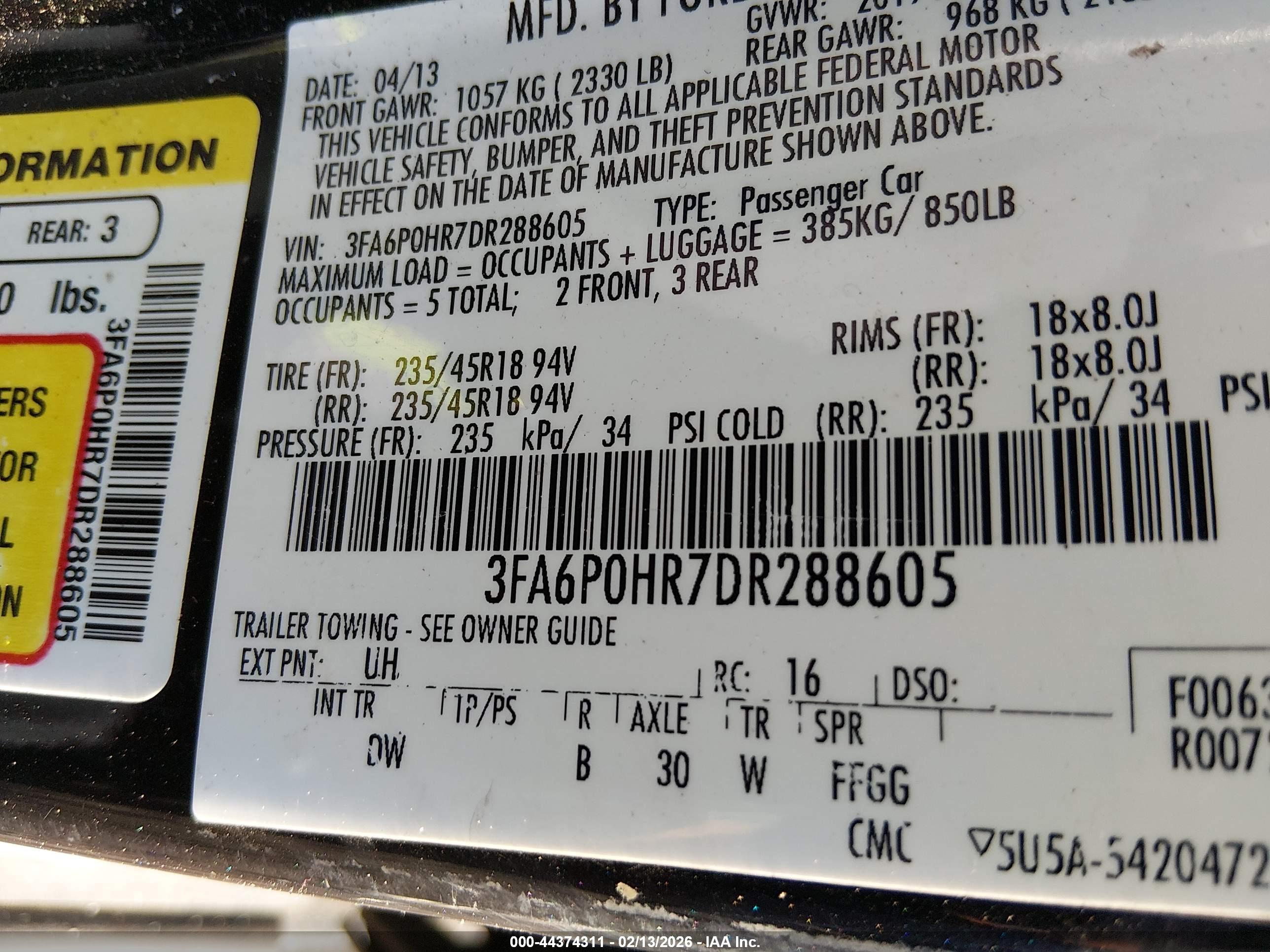 FORD FUSION image 9