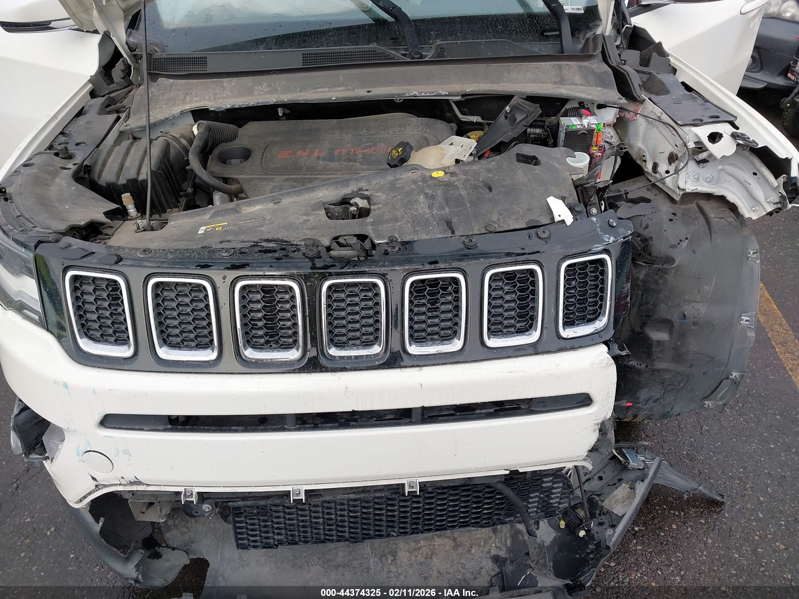 JEEP COMPASS image 10