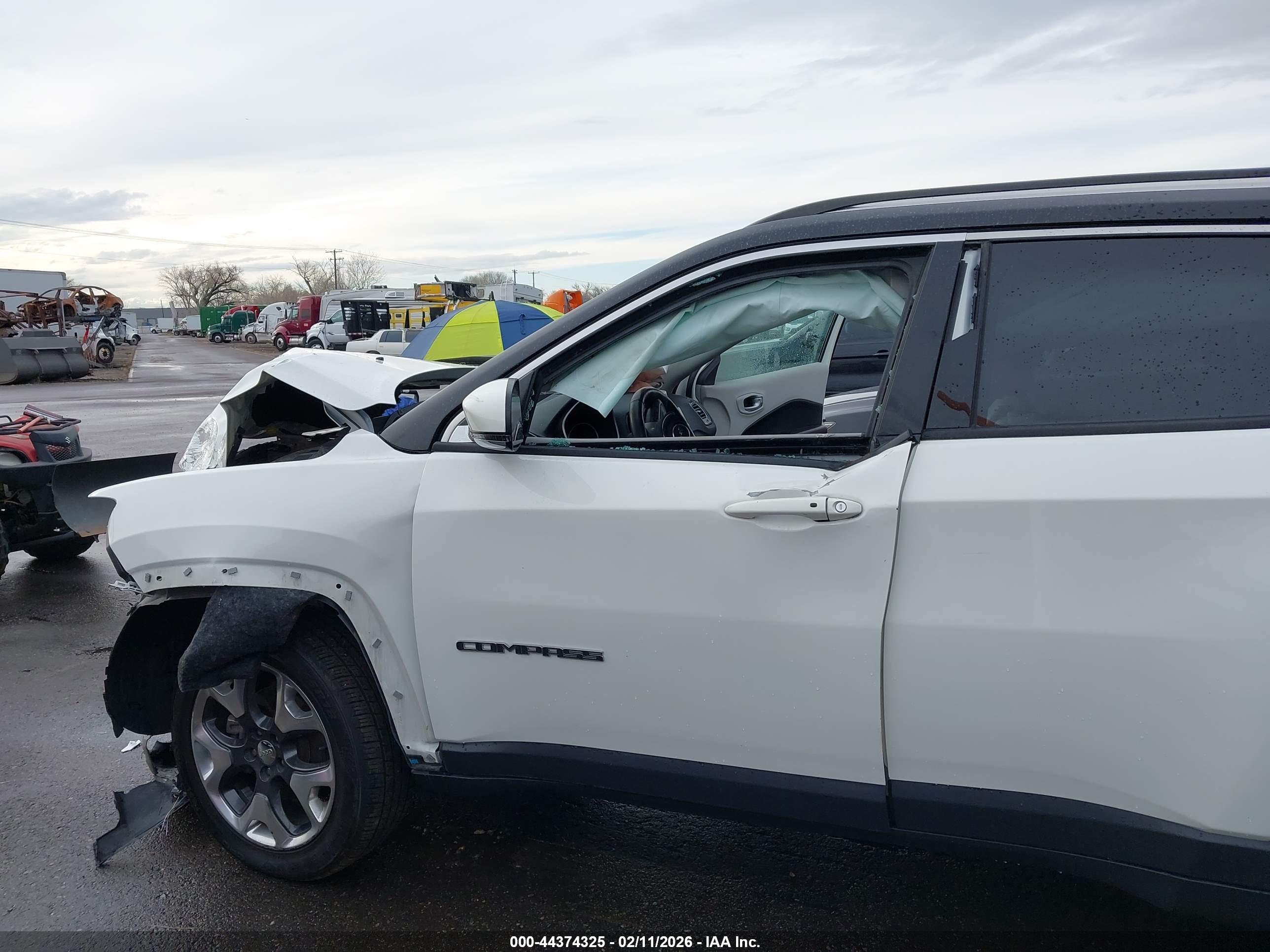 JEEP COMPASS image 6