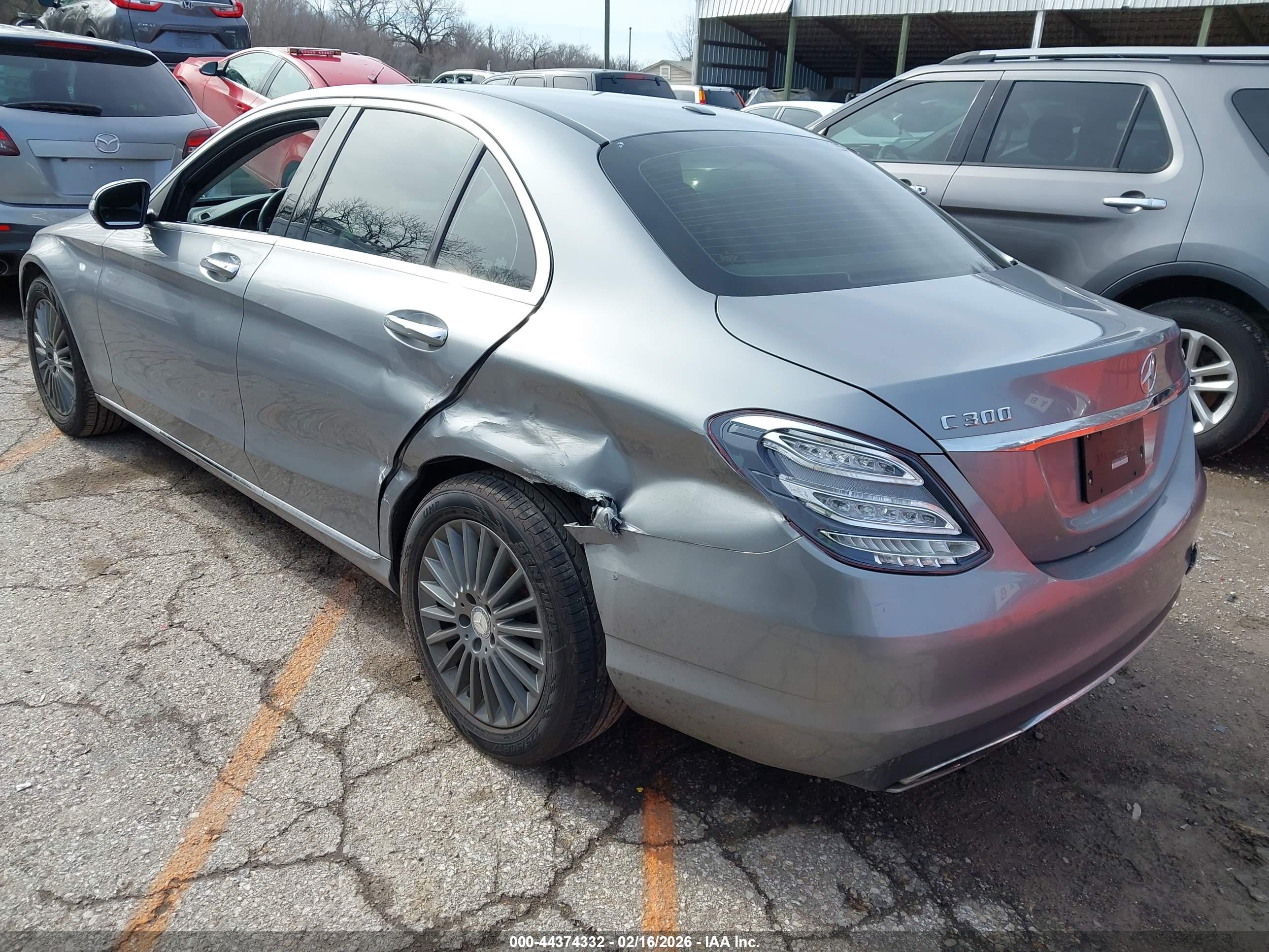 MERCEDES-BENZ C image 3