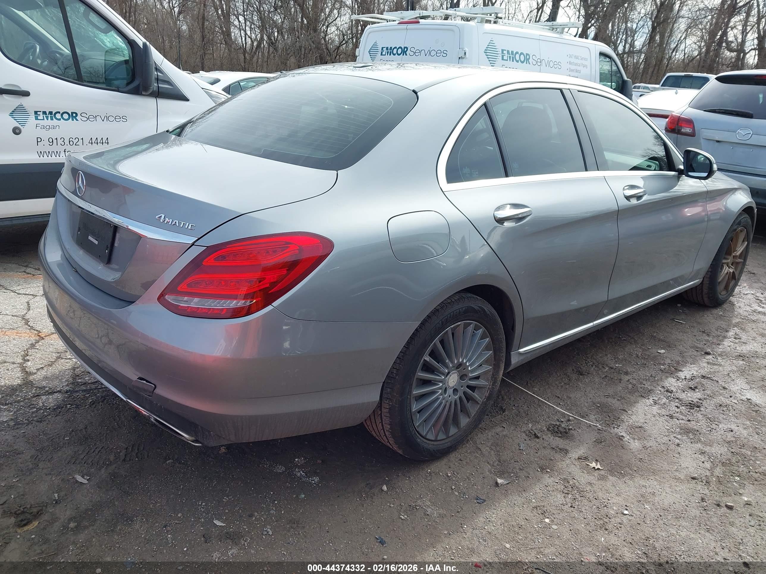 MERCEDES-BENZ C image 4