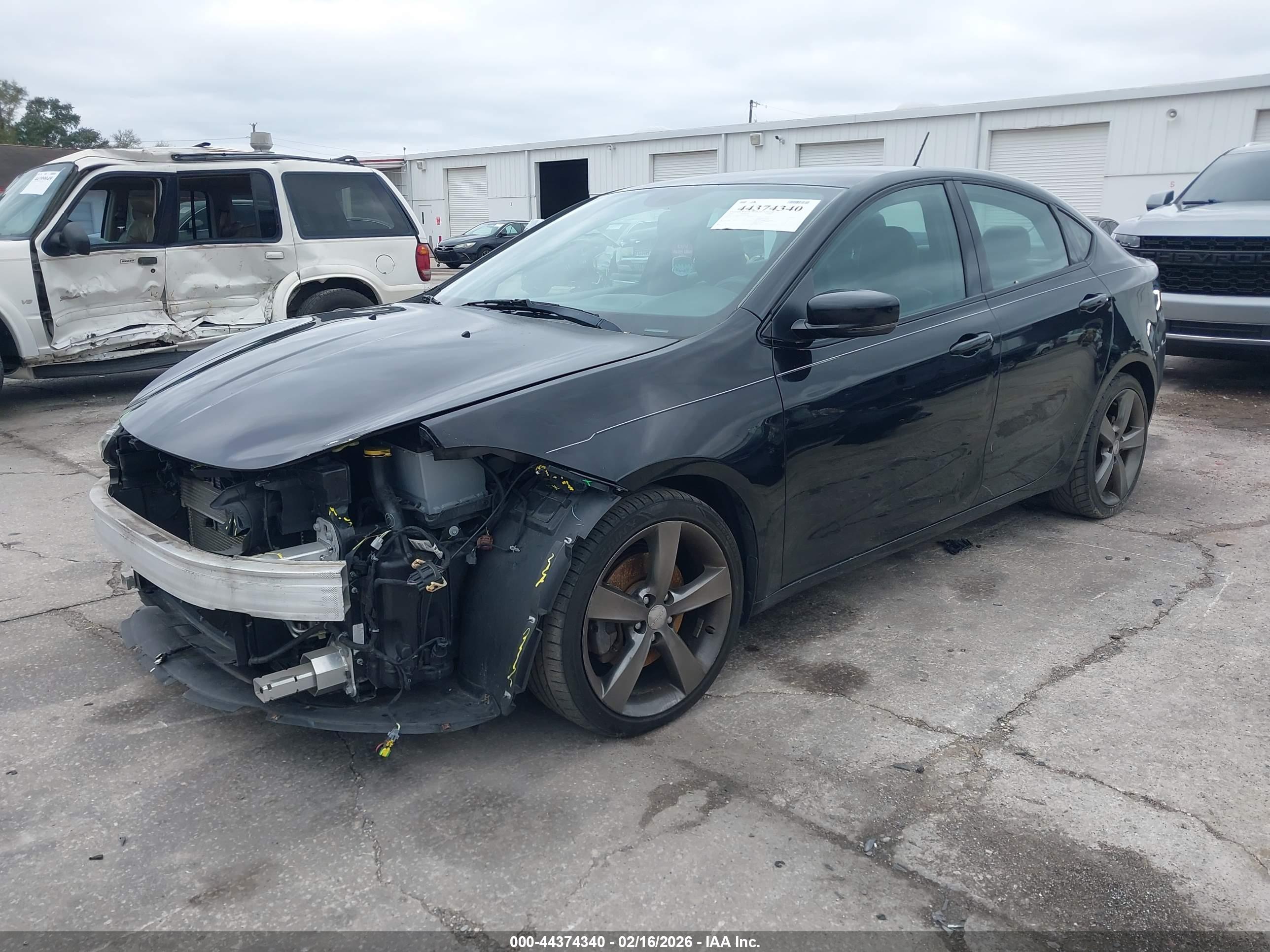 DODGE DART image 2
