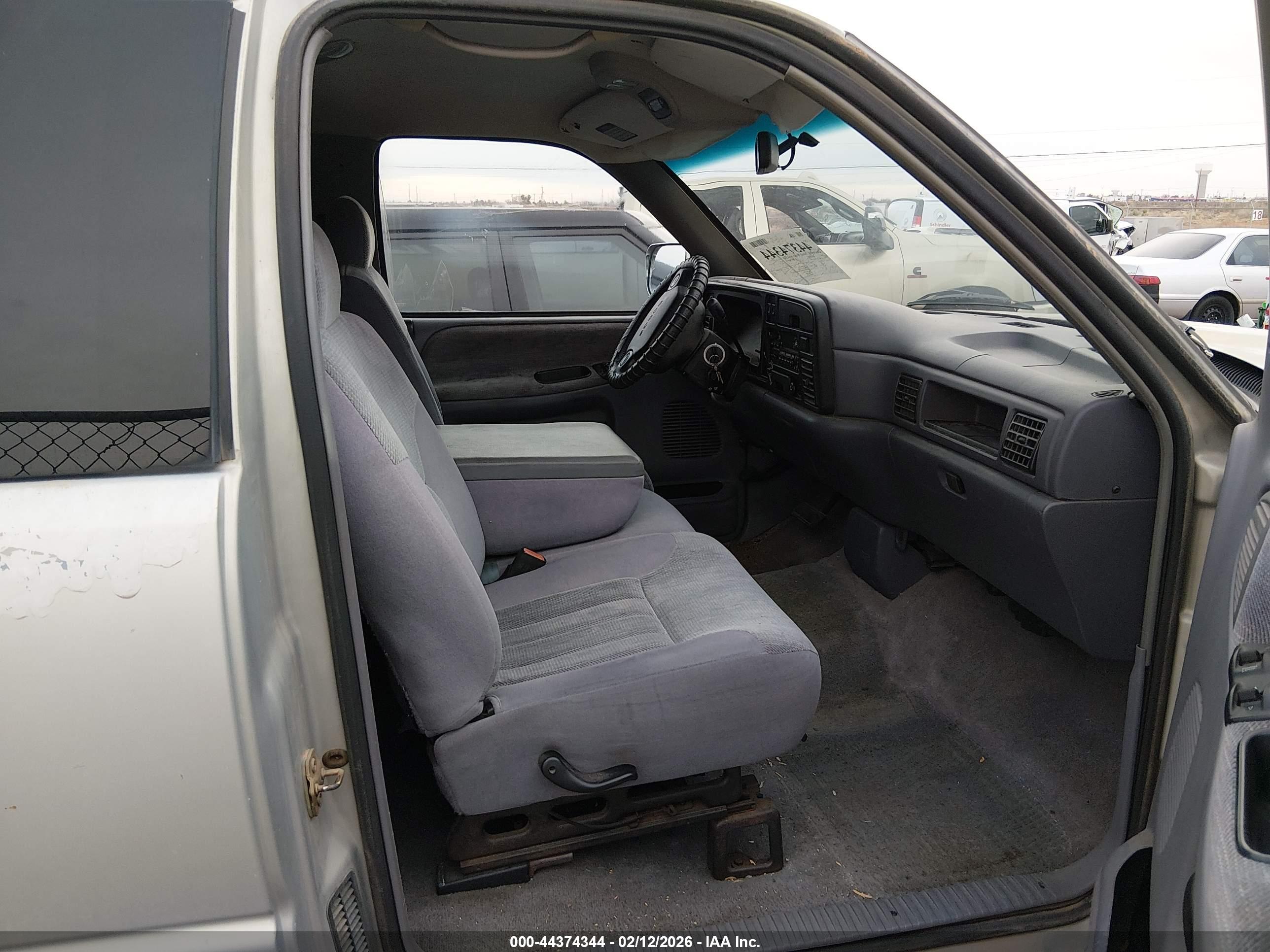 DODGE RAM image 5
