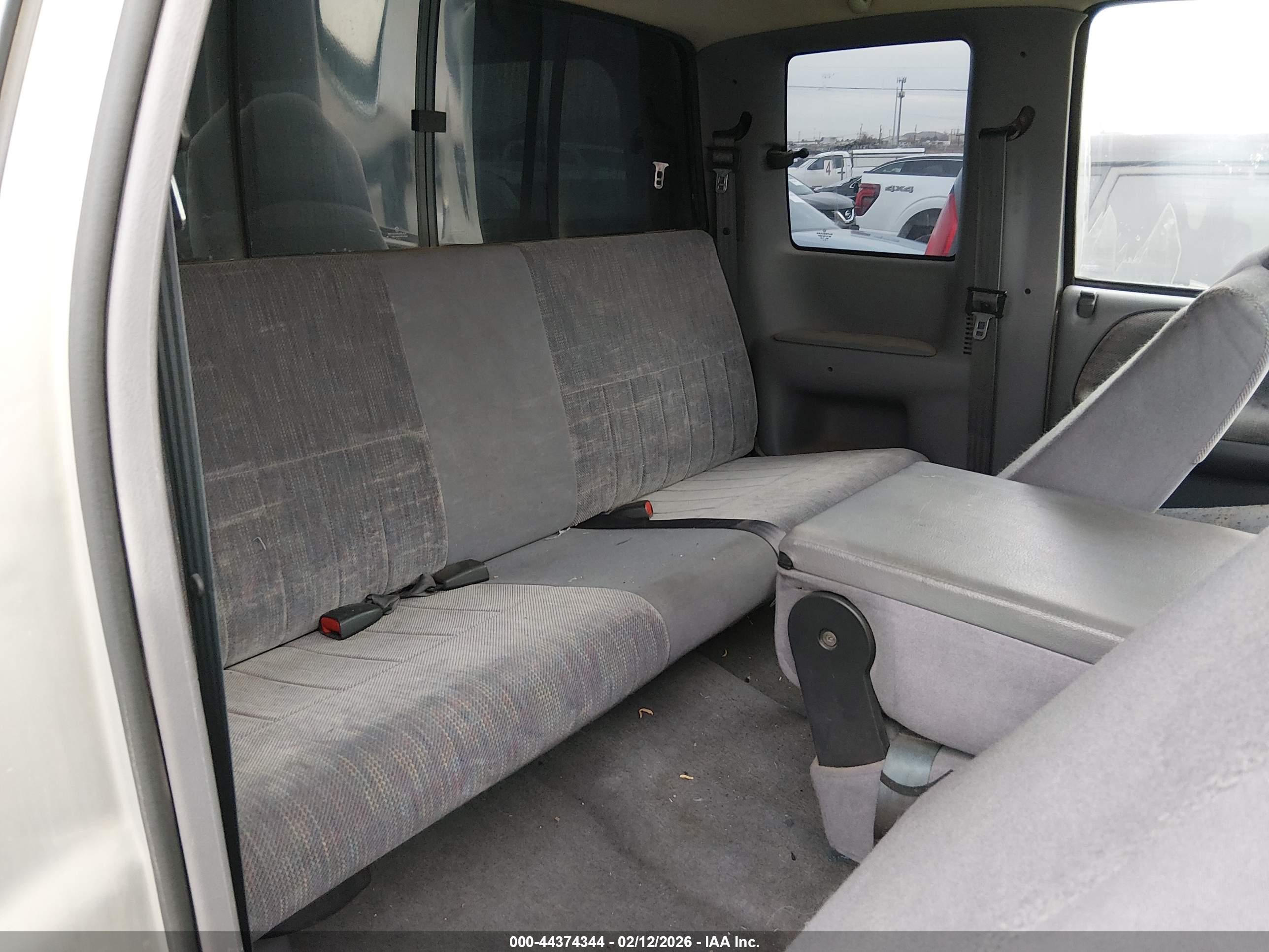 DODGE RAM image 8