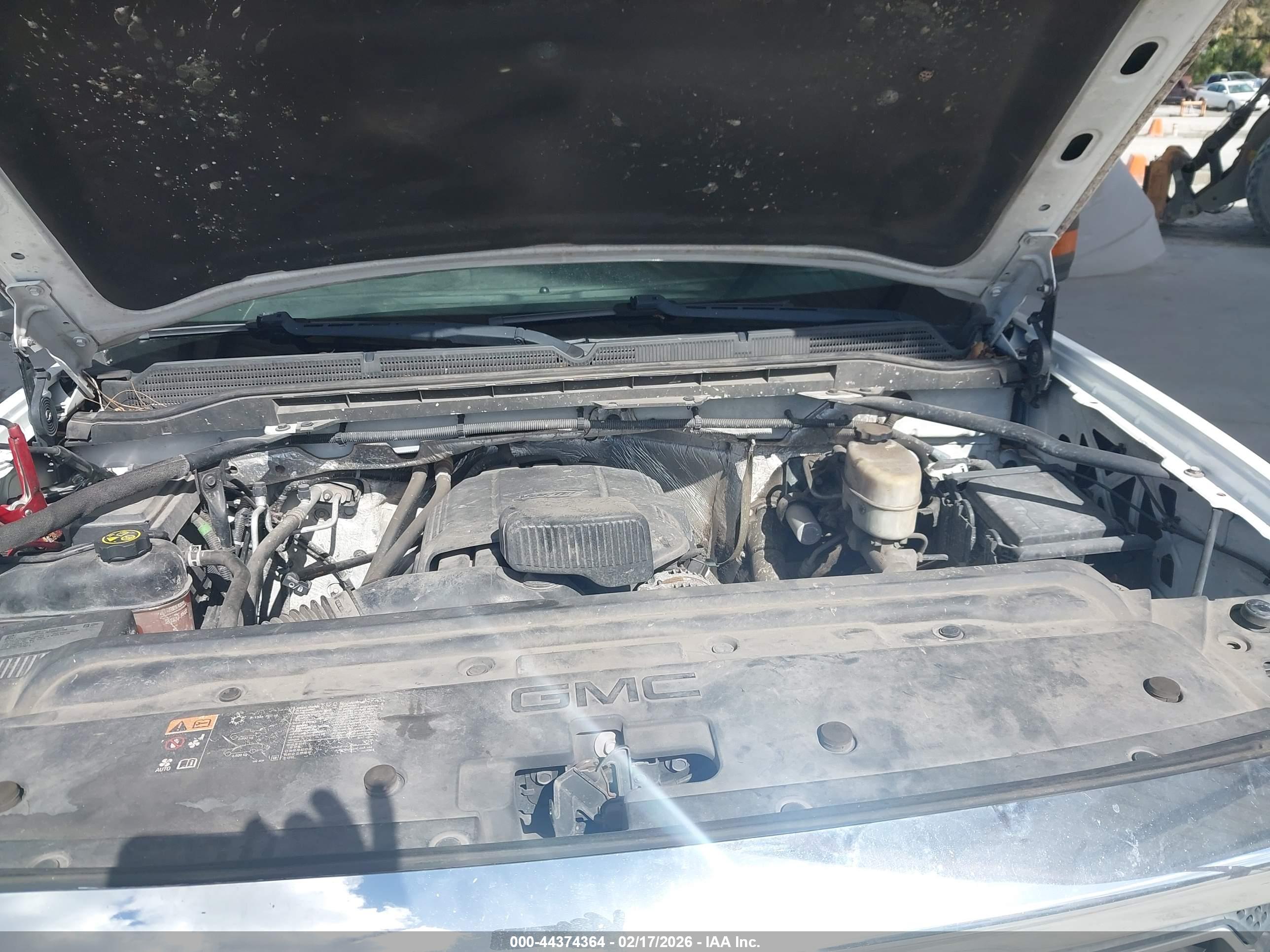 GMC SIERRA image 10