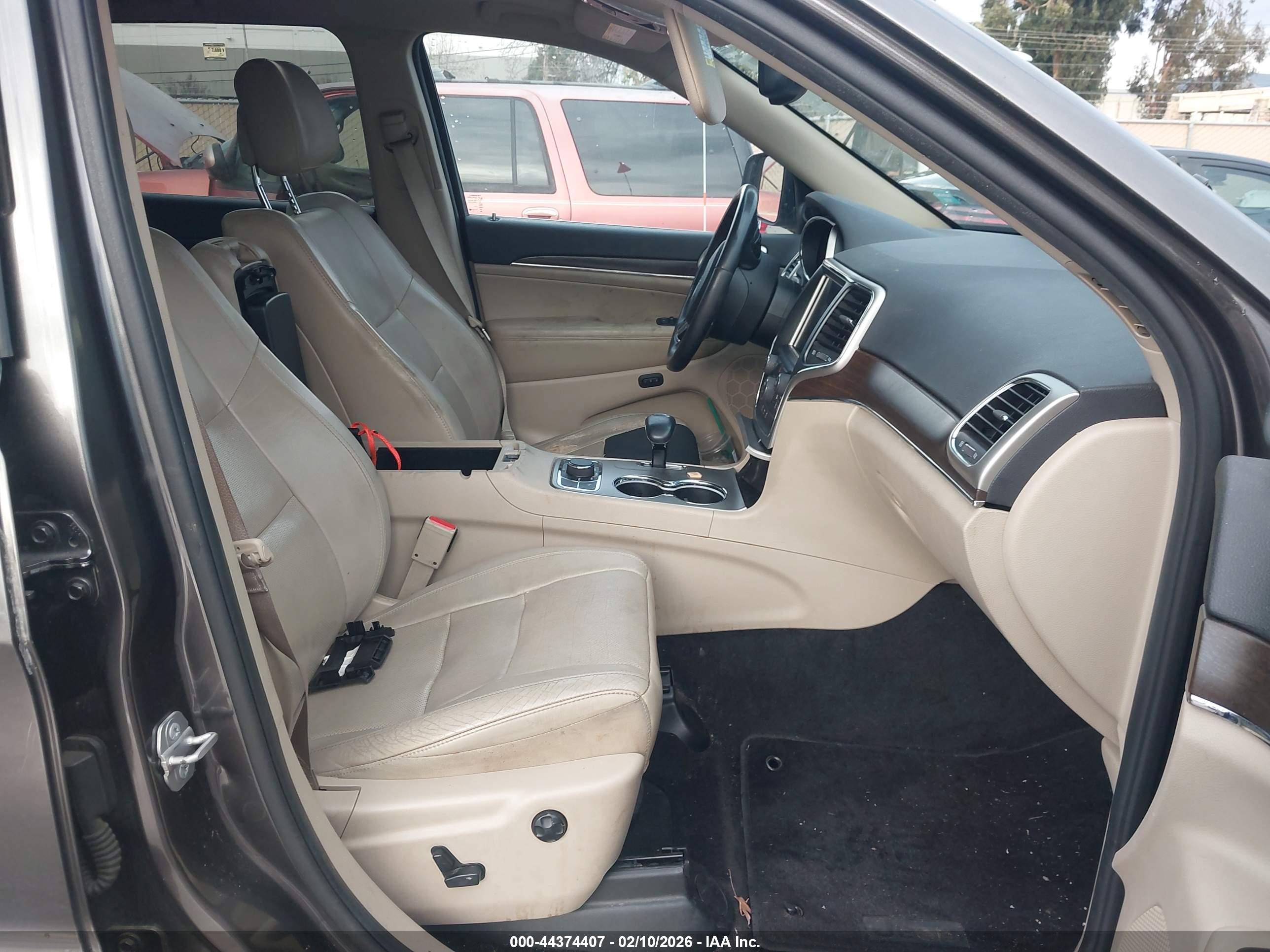 JEEP GRAND image 5