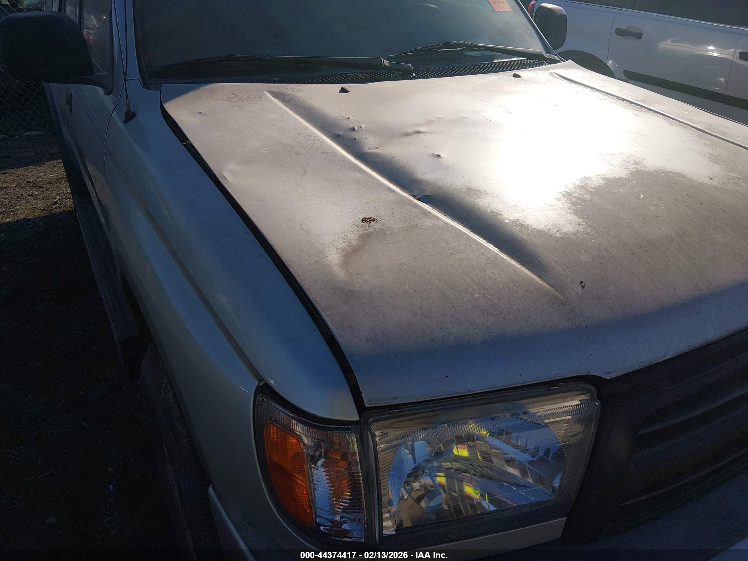 TOYOTA 4RUNNER image 6