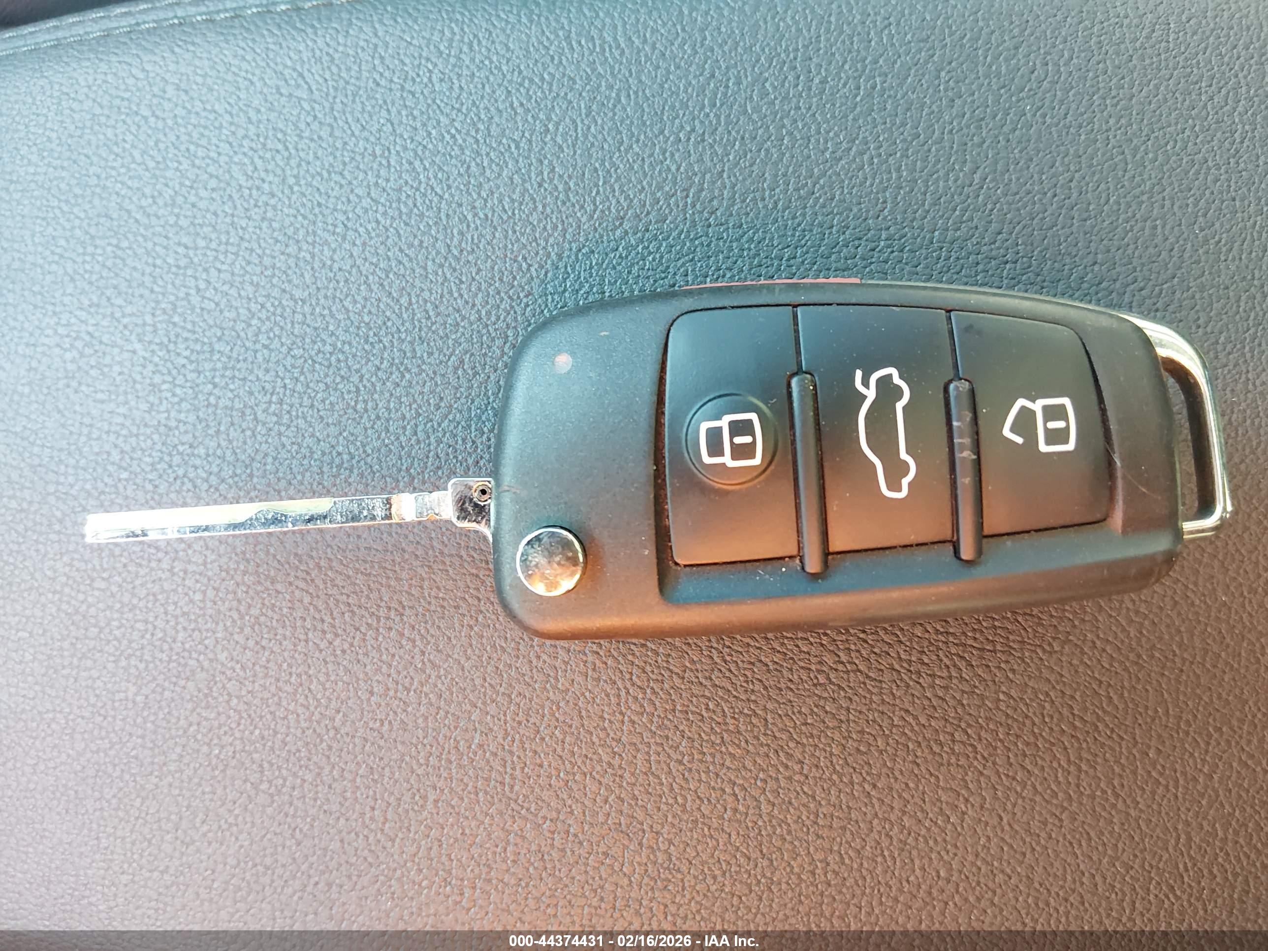 AUDI Q3 image 11