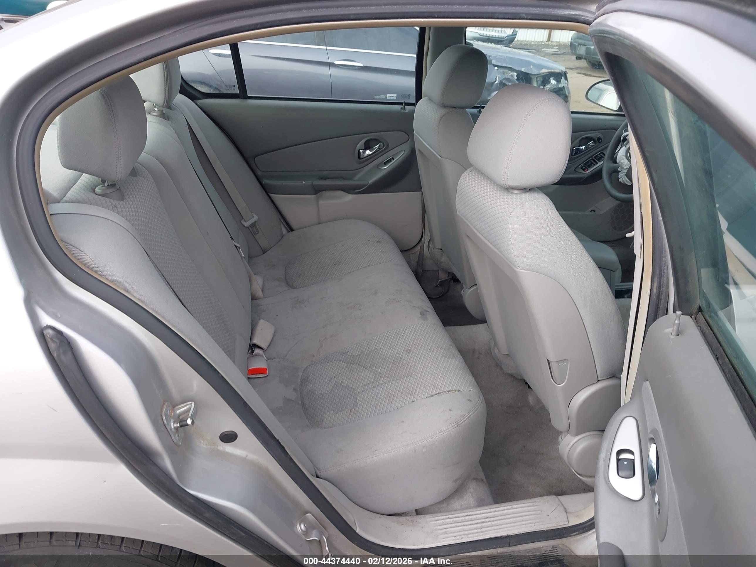 CHEVROLET MALIBU image 8