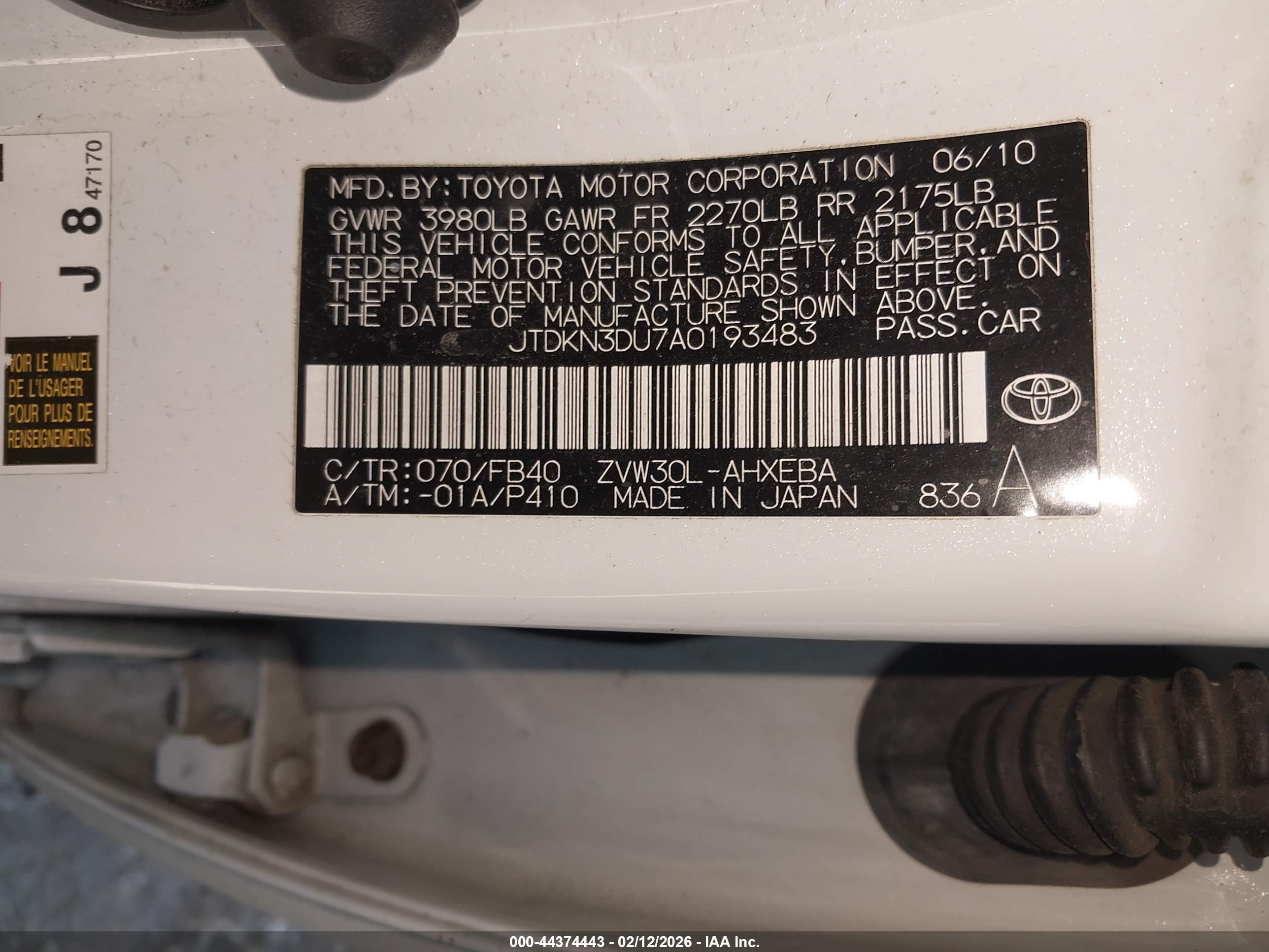 TOYOTA PRIUS image 9