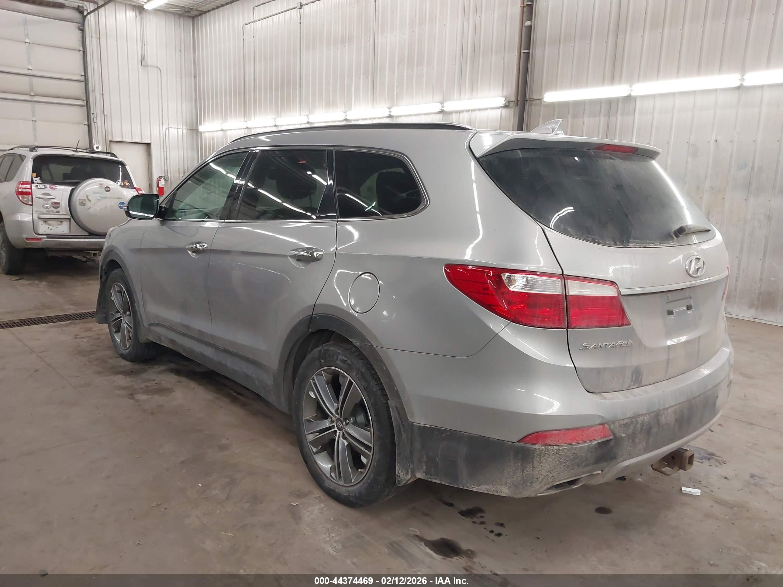 HYUNDAI SANTA image 3