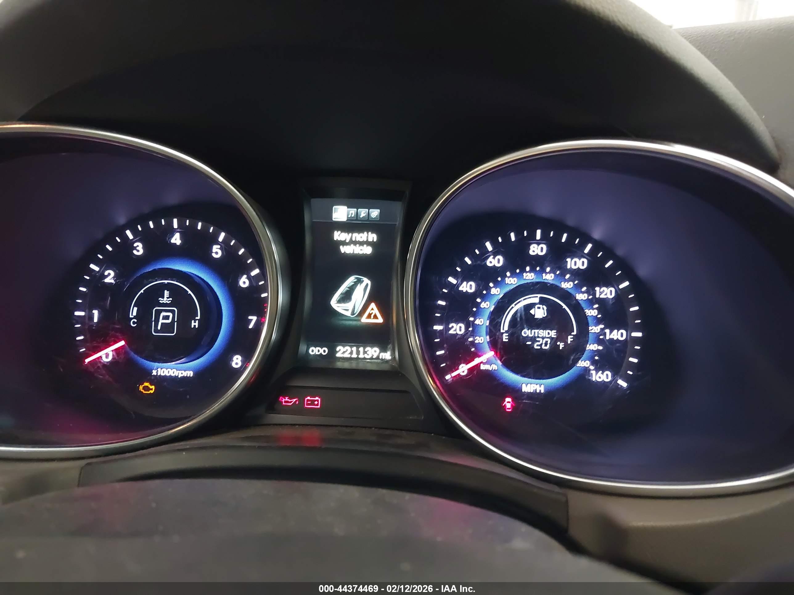 HYUNDAI SANTA image 7