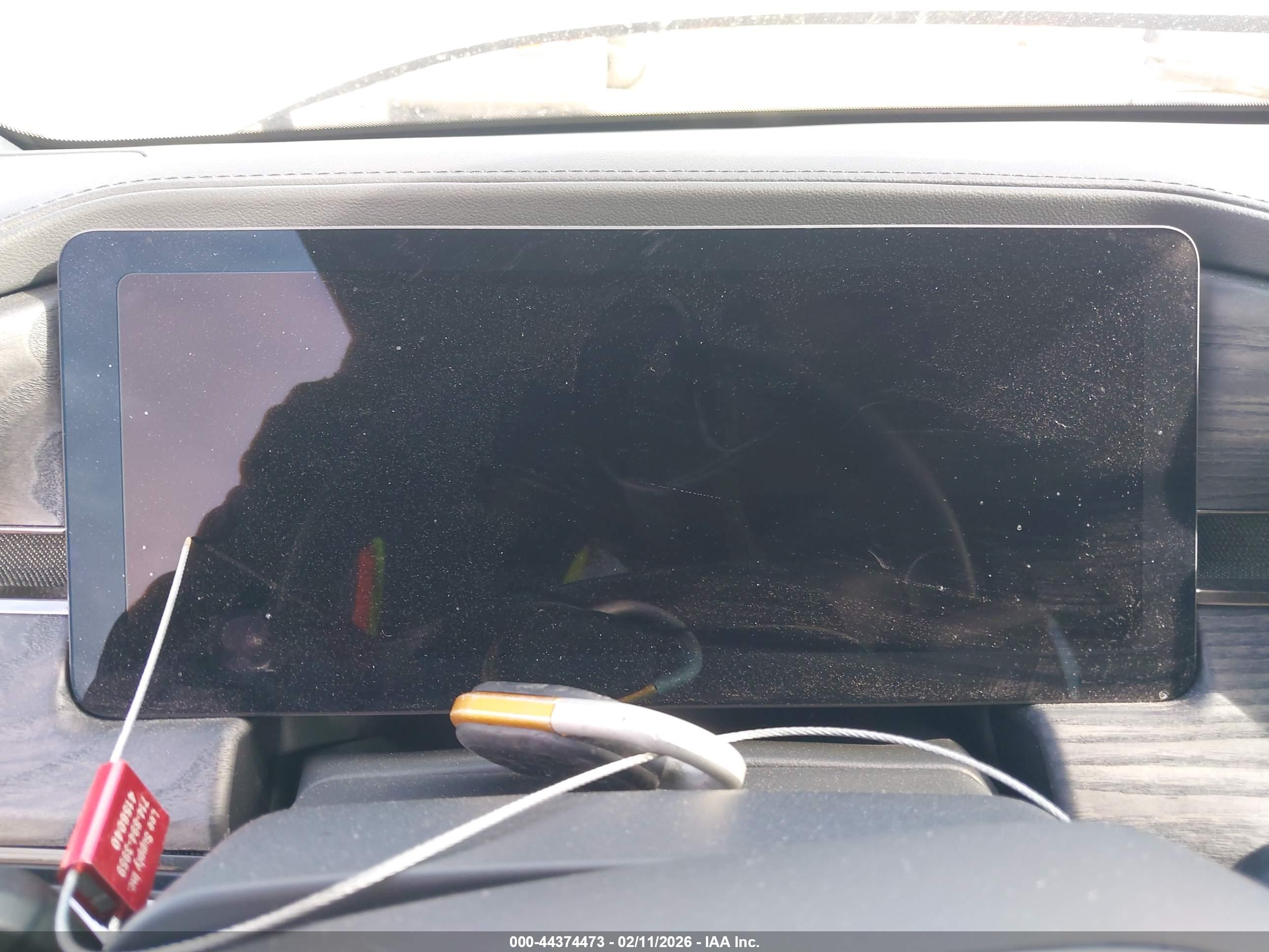RIVIAN R1T image 7