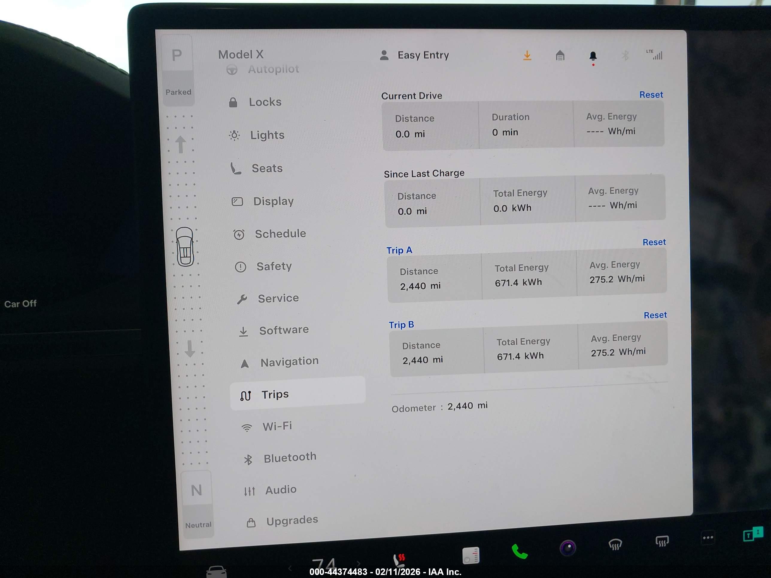 TESLA MODEL image 7