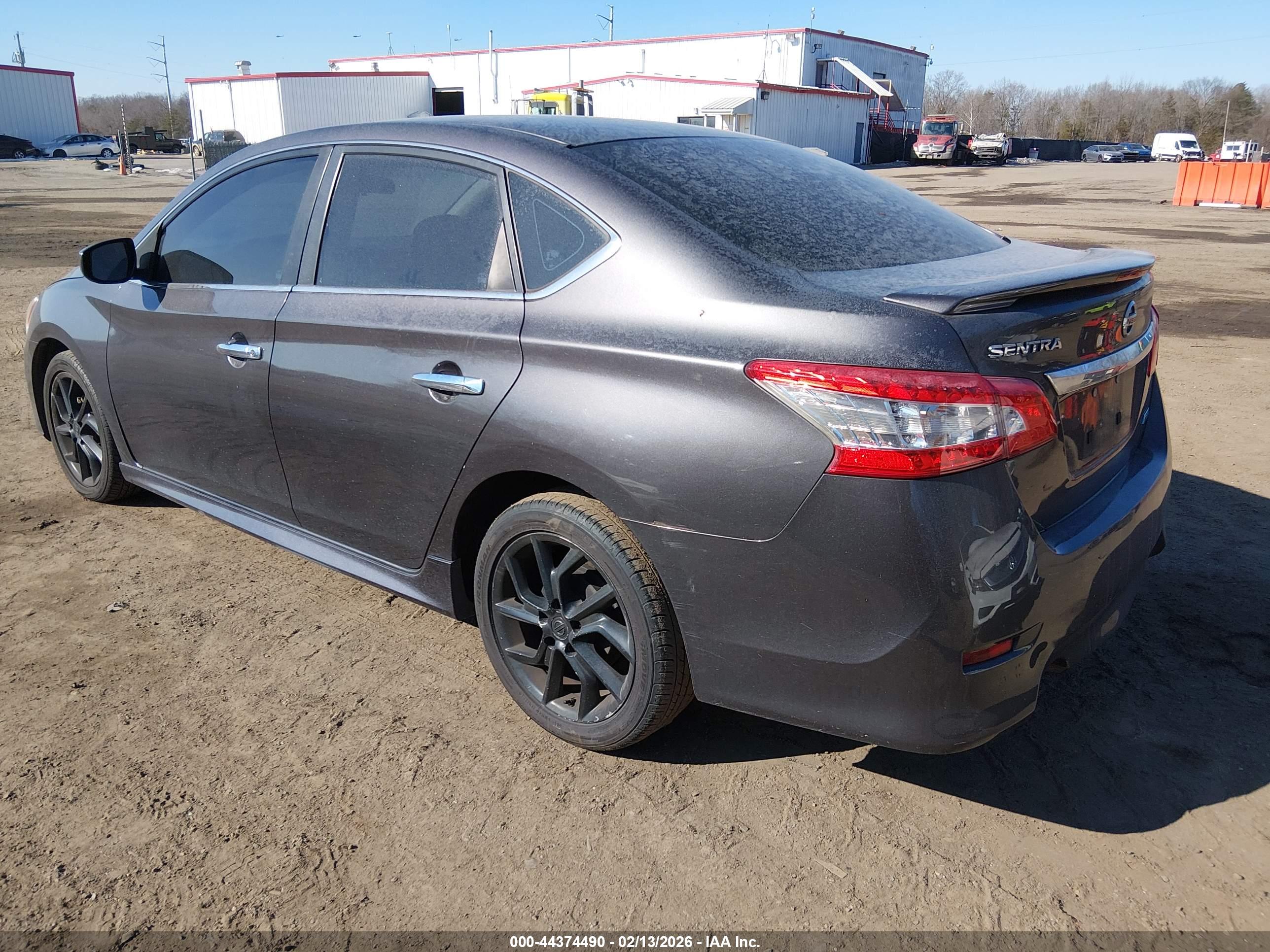 NISSAN SENTRA image 3