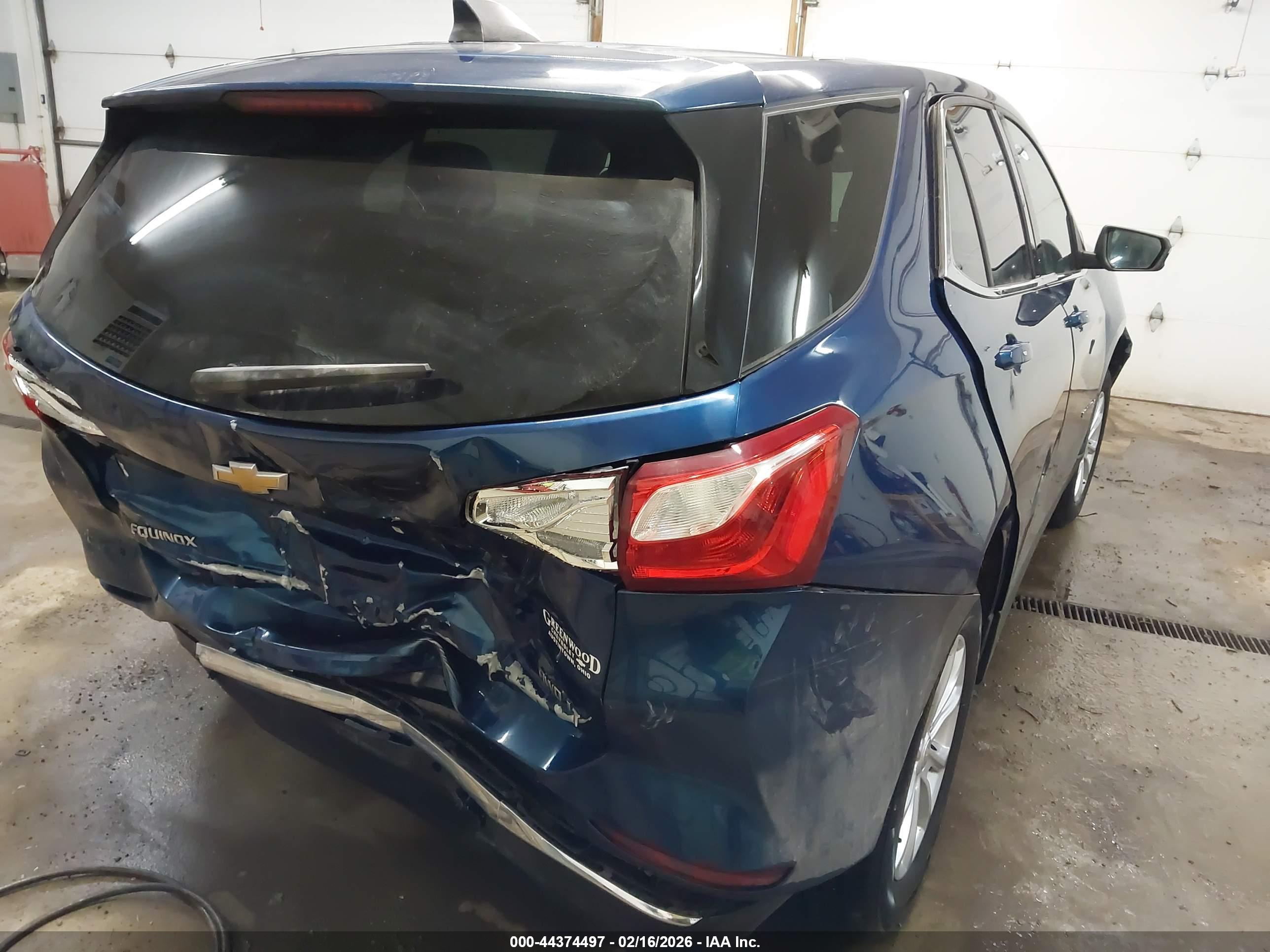 CHEVROLET EQUINOX image 10