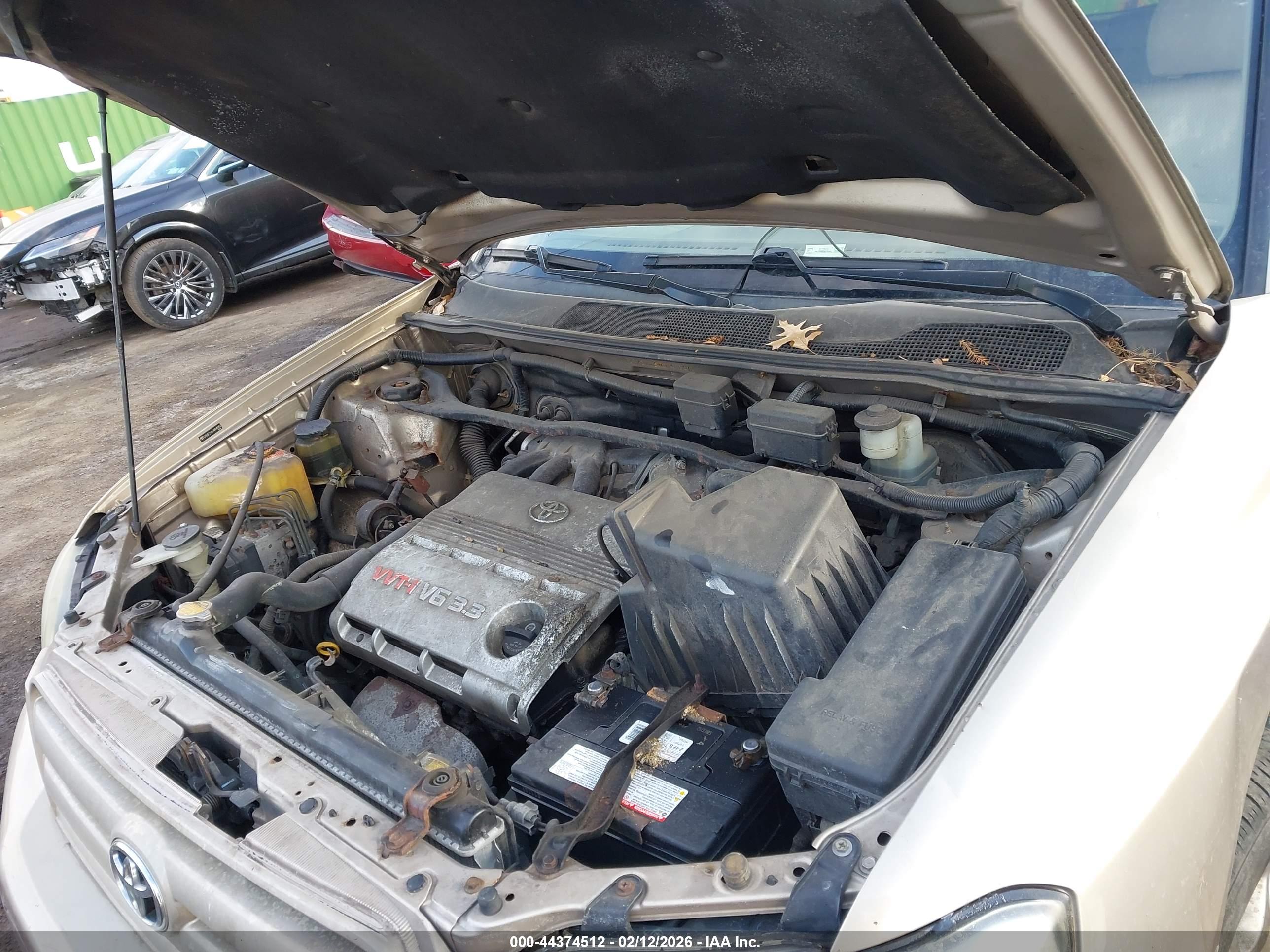 TOYOTA HIGHLANDER image 10