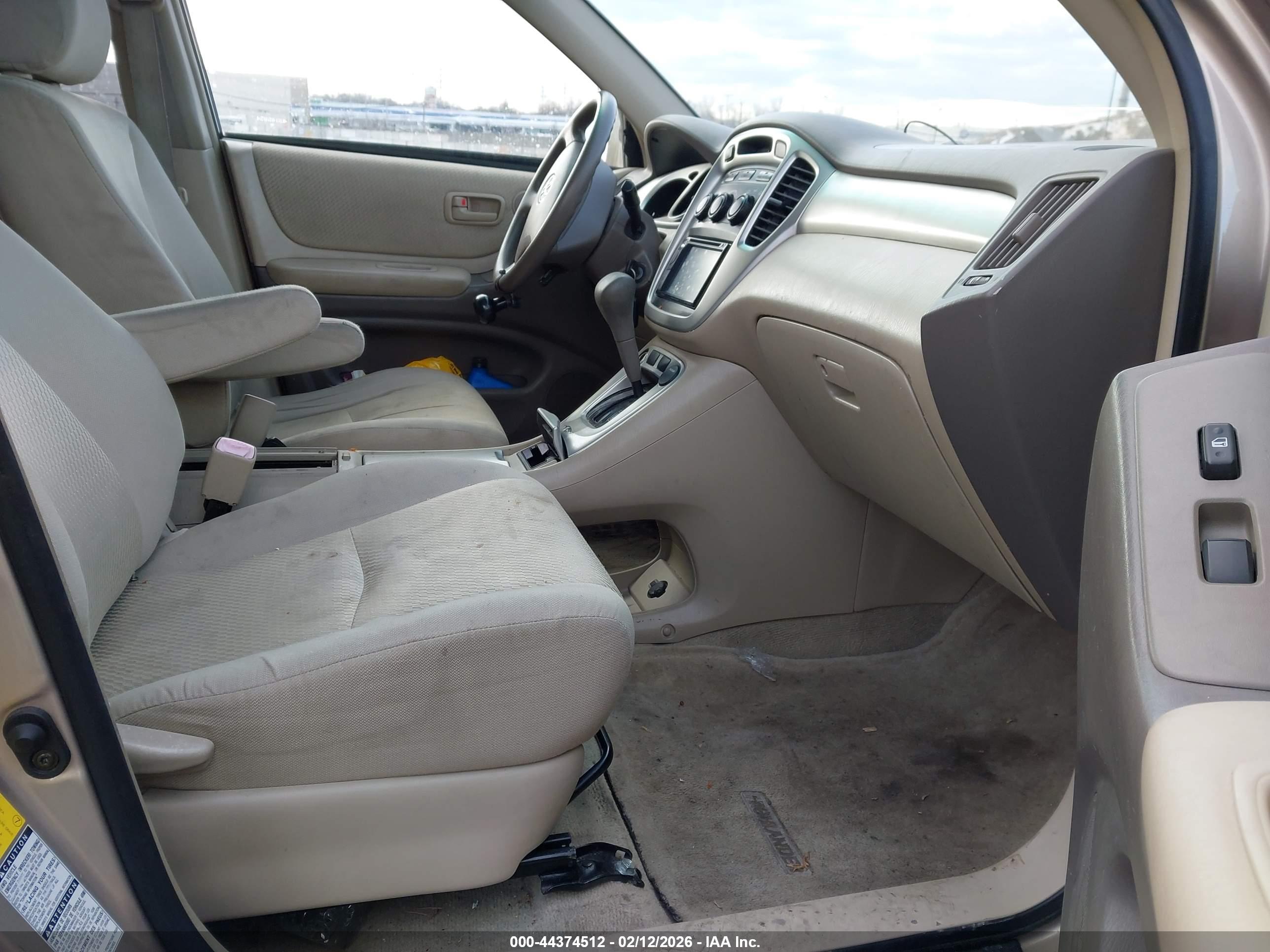 TOYOTA HIGHLANDER image 5