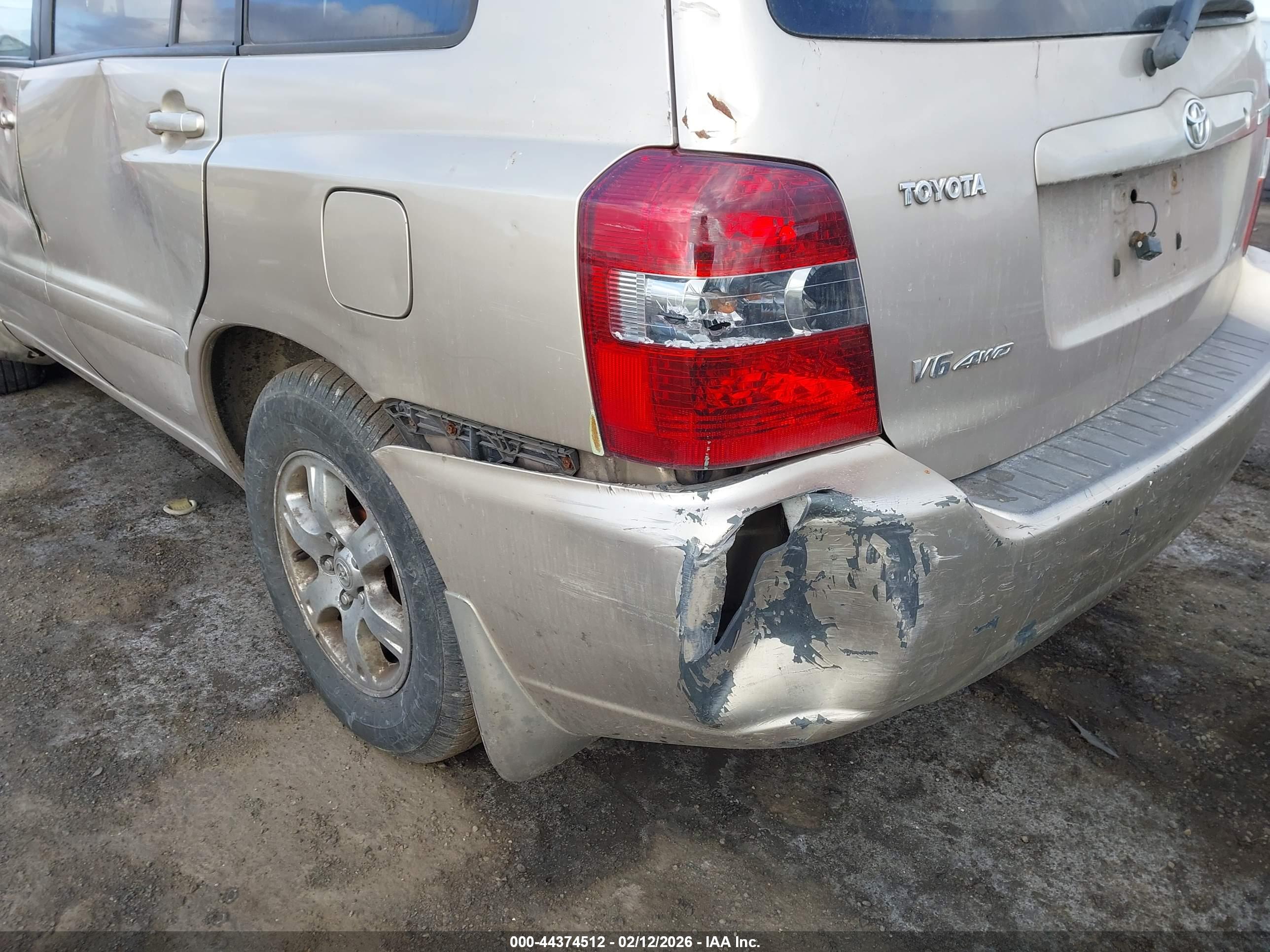 TOYOTA HIGHLANDER image 6