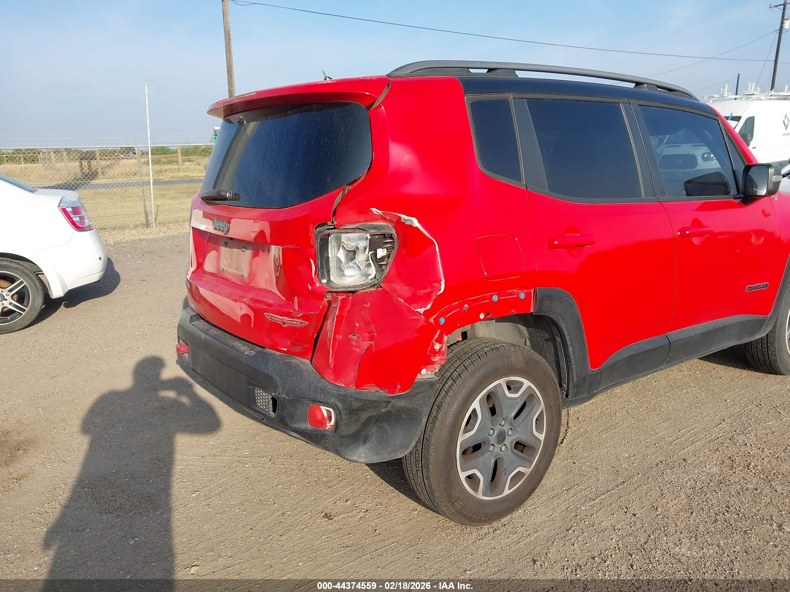 JEEP RENEGADE image 6