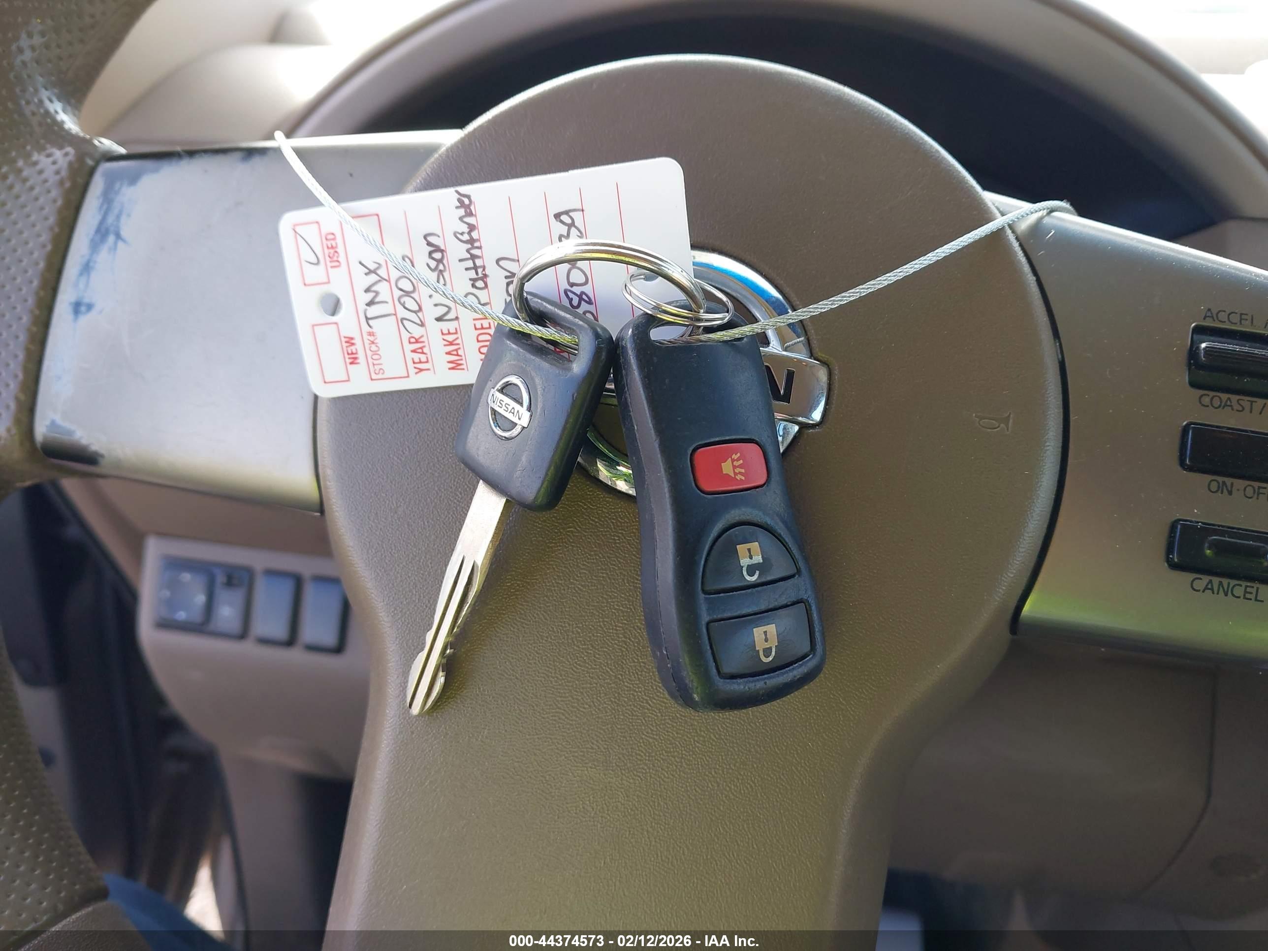 NISSAN PATHFINDER image 11