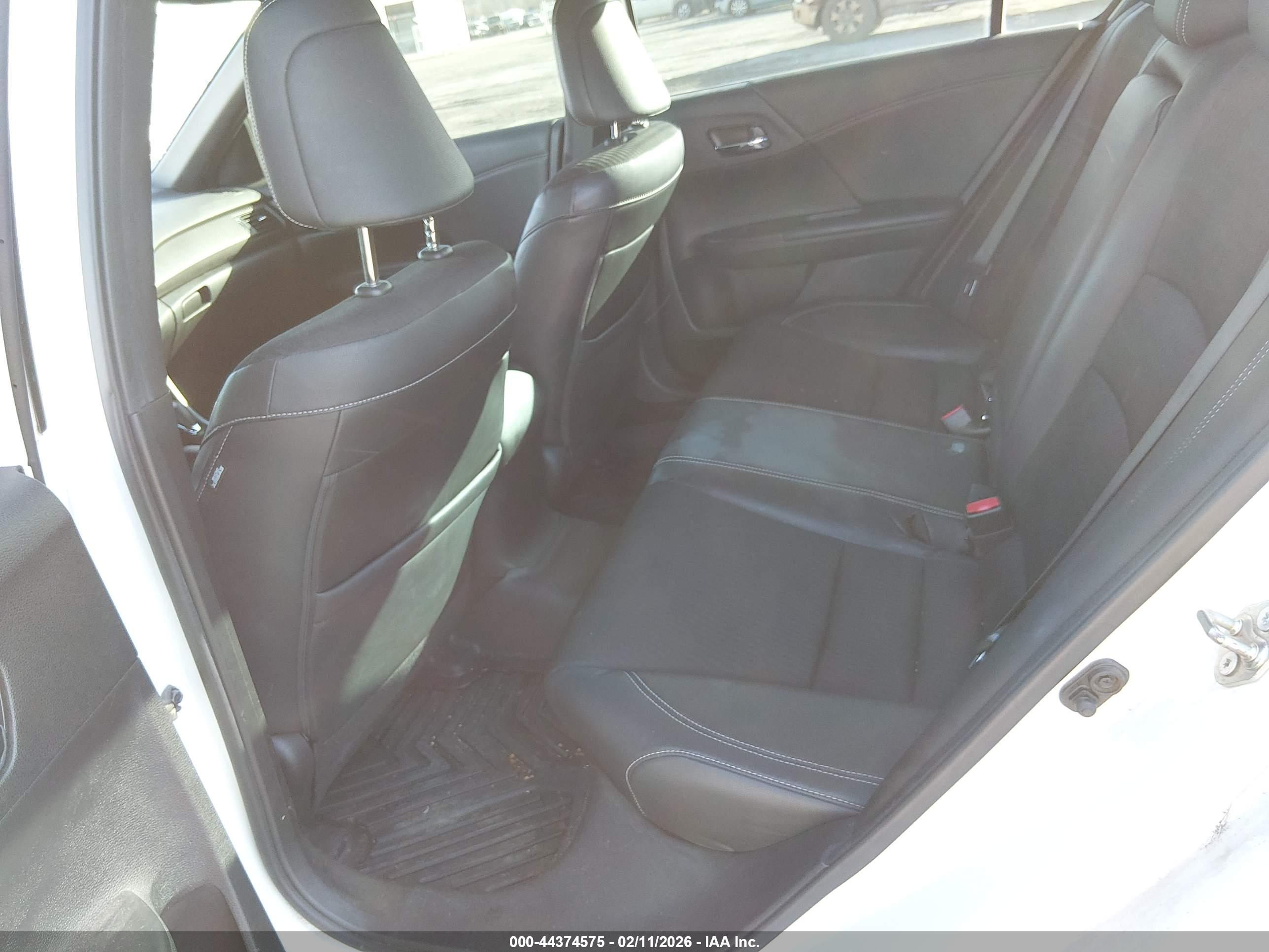HONDA ACCORD image 8