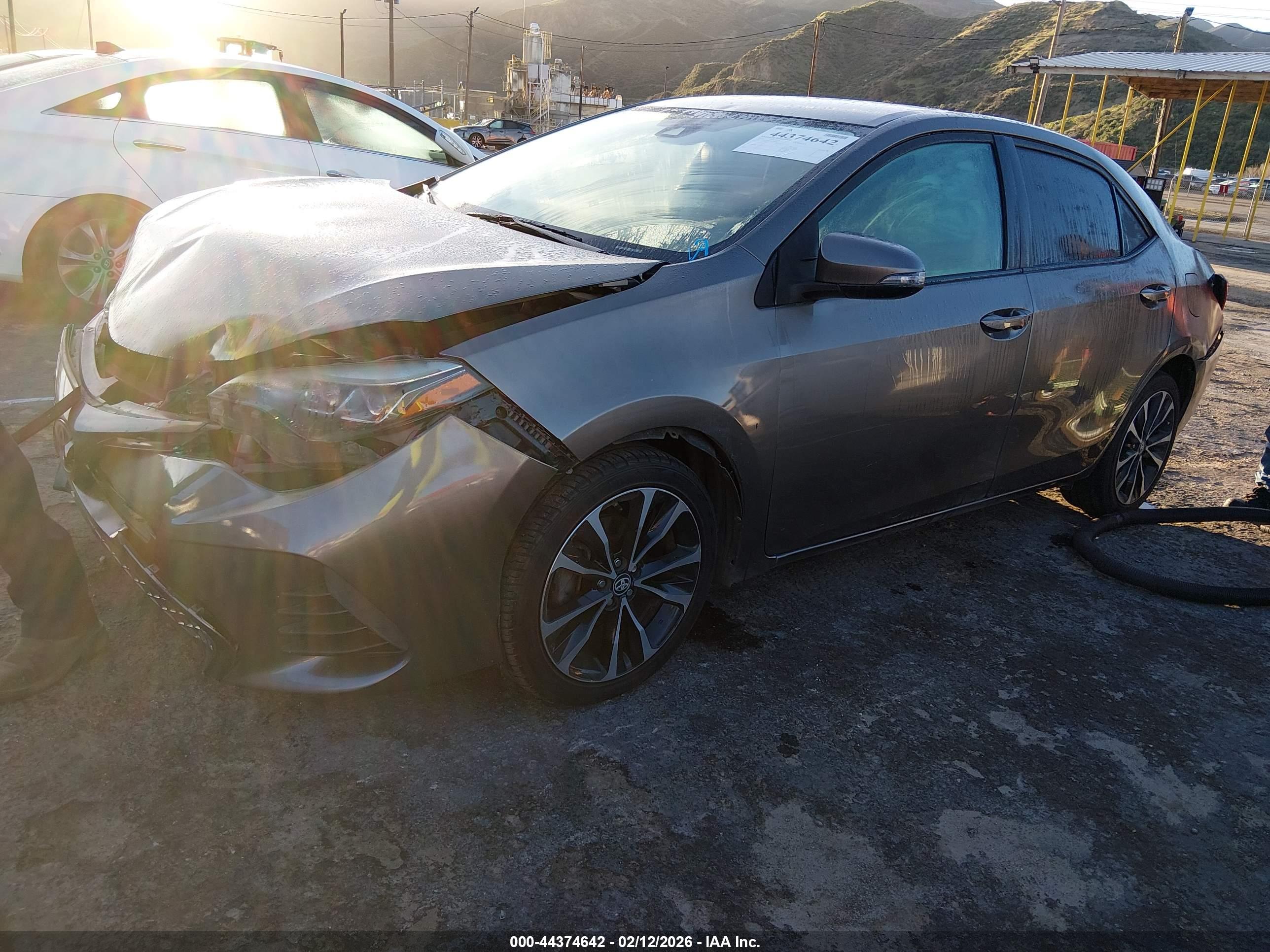 TOYOTA COROLLA image 2