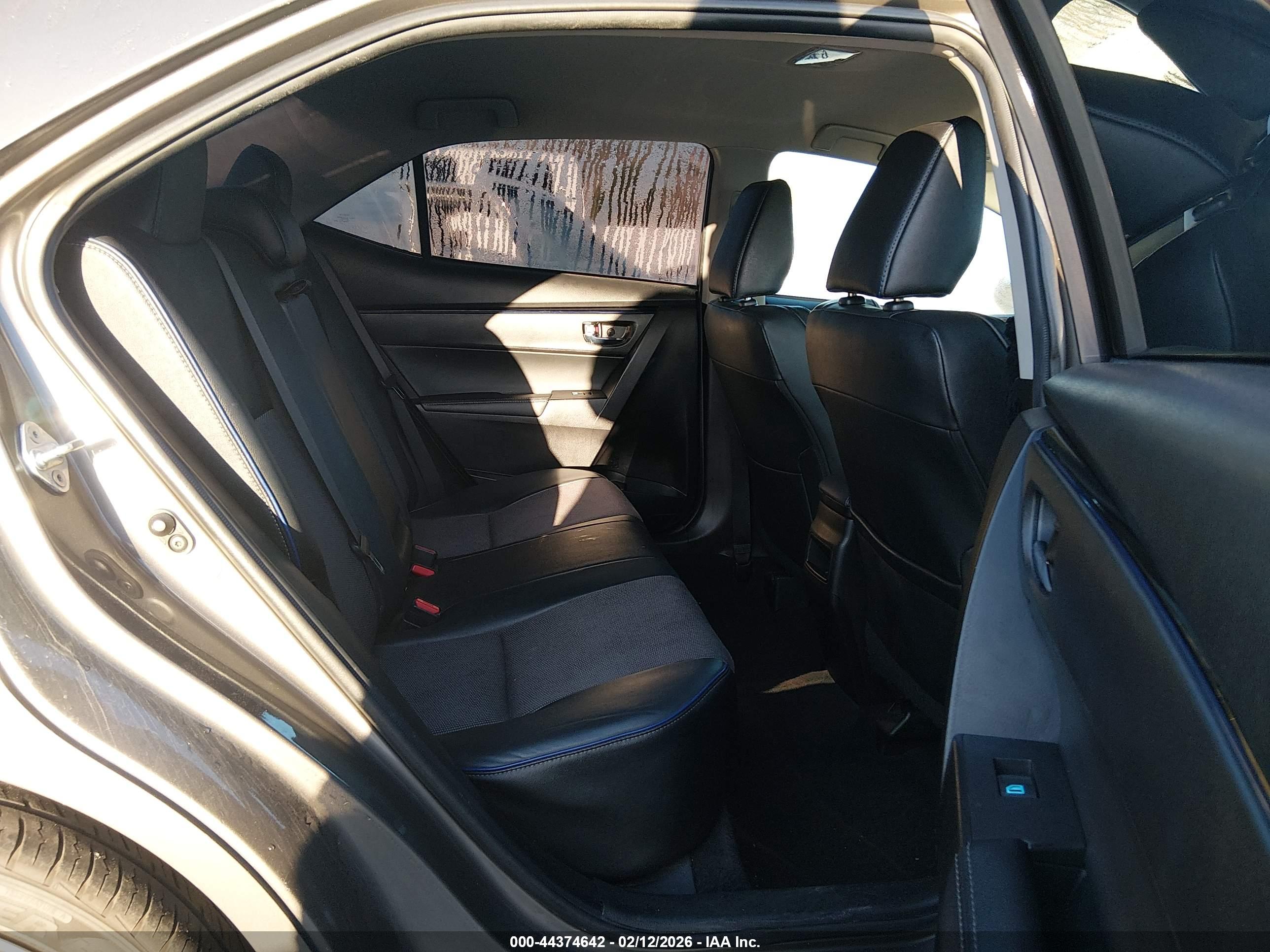 TOYOTA COROLLA image 8