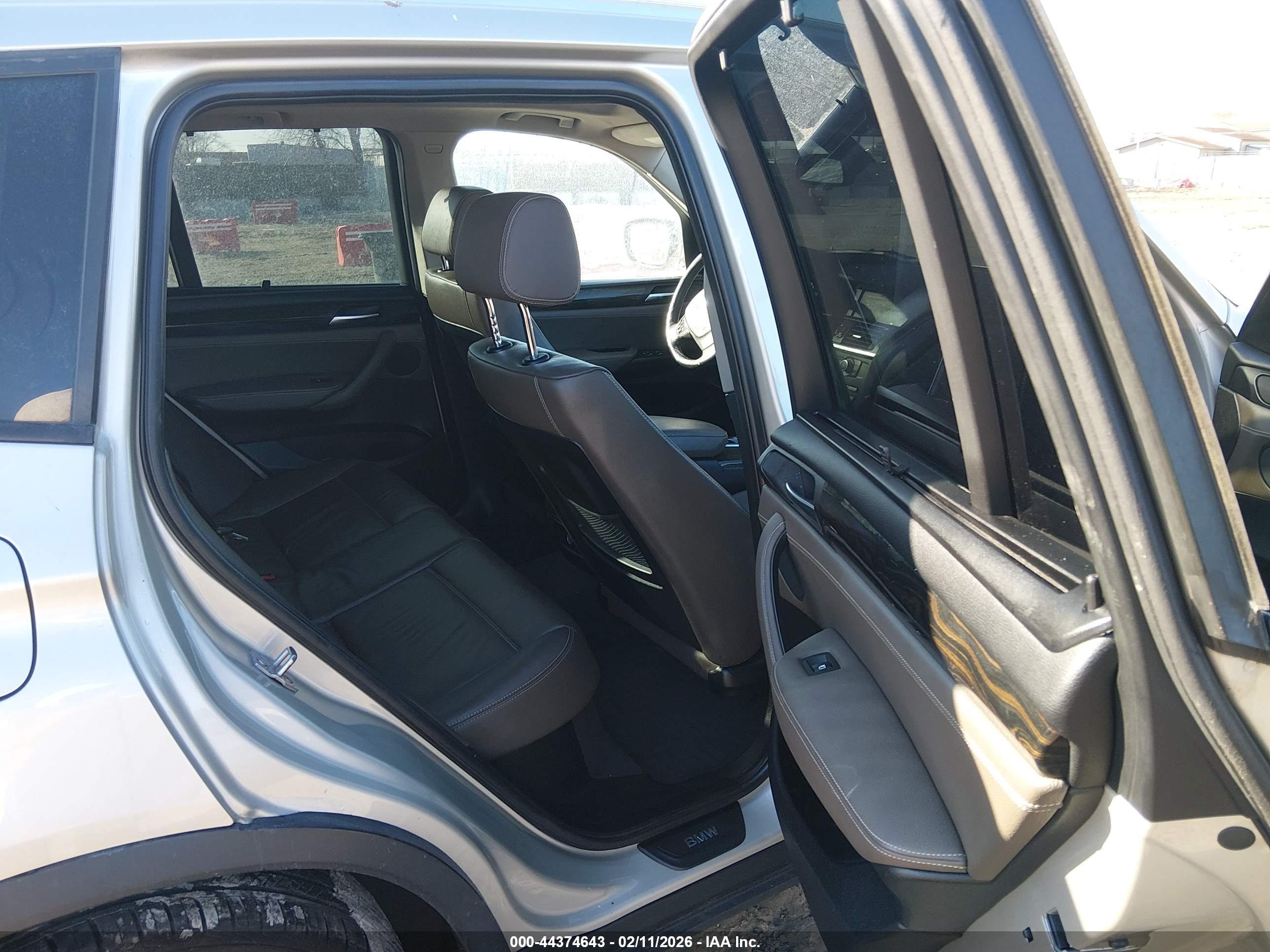 BMW X3 image 8