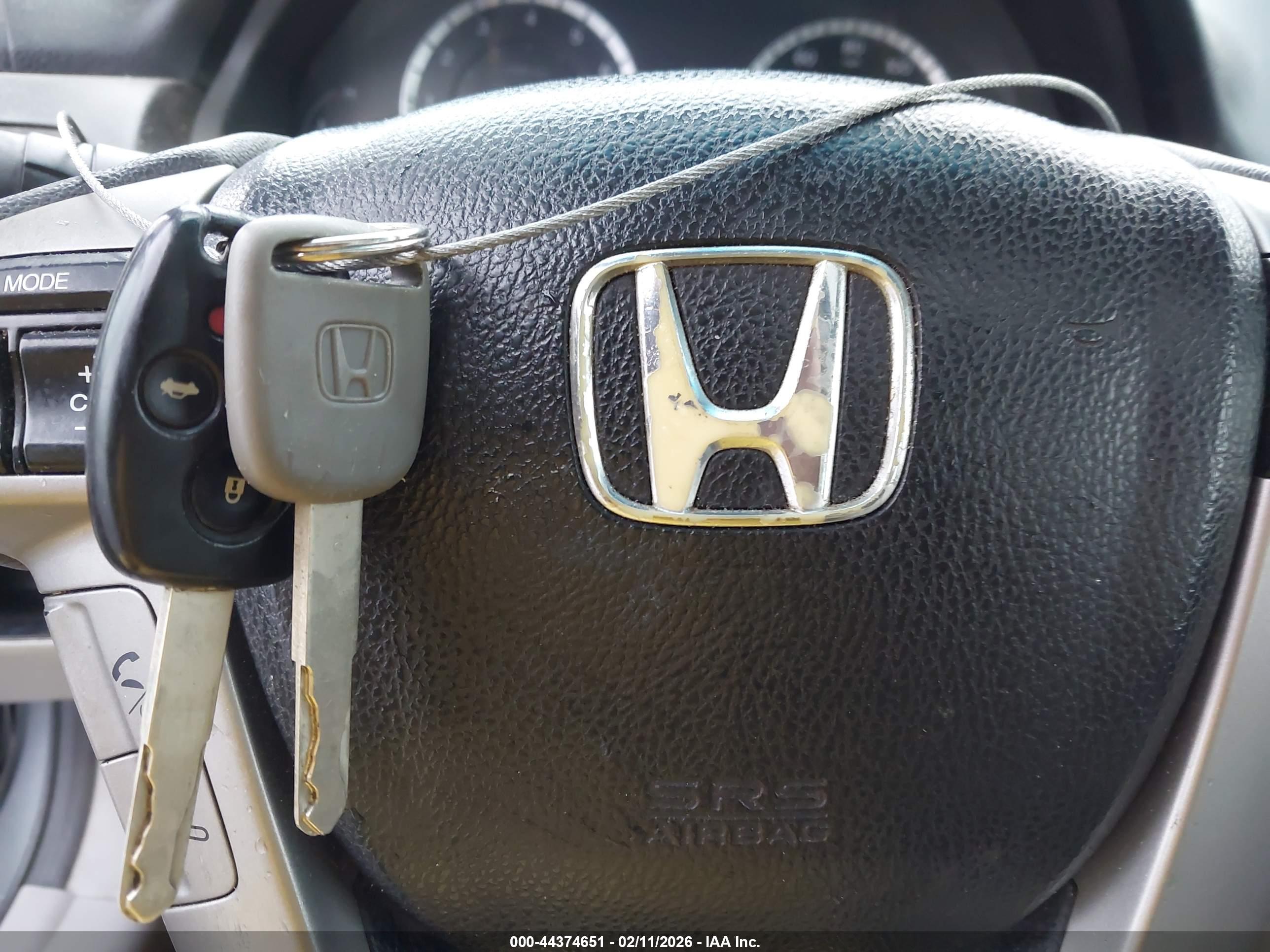 HONDA ACCORD image 11