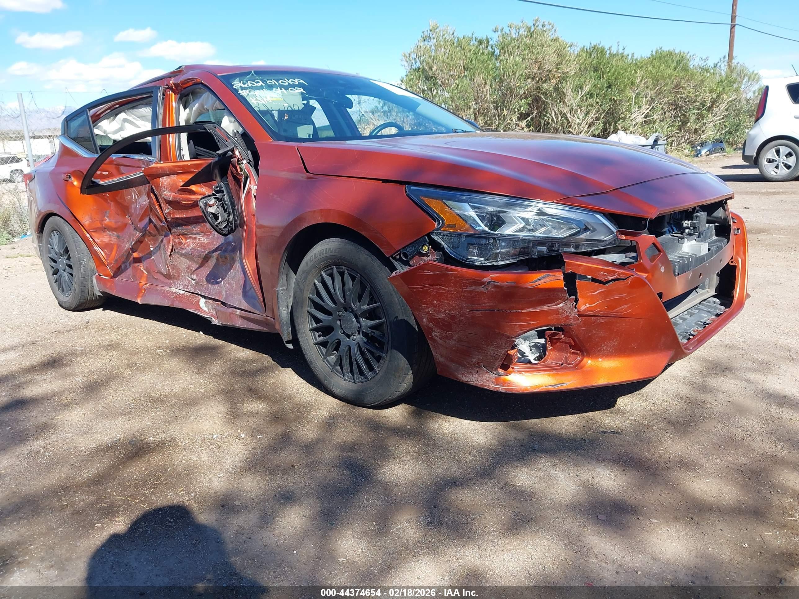 NISSAN ALTIMA image 6