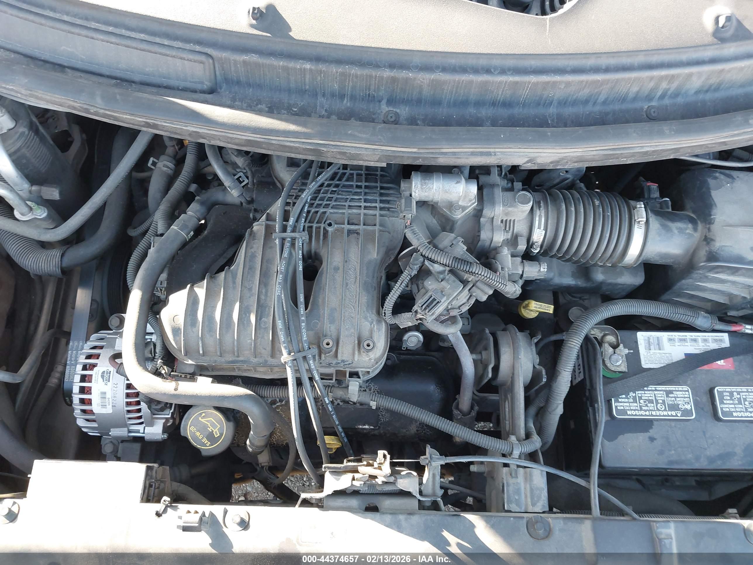 FORD FREESTAR image 10