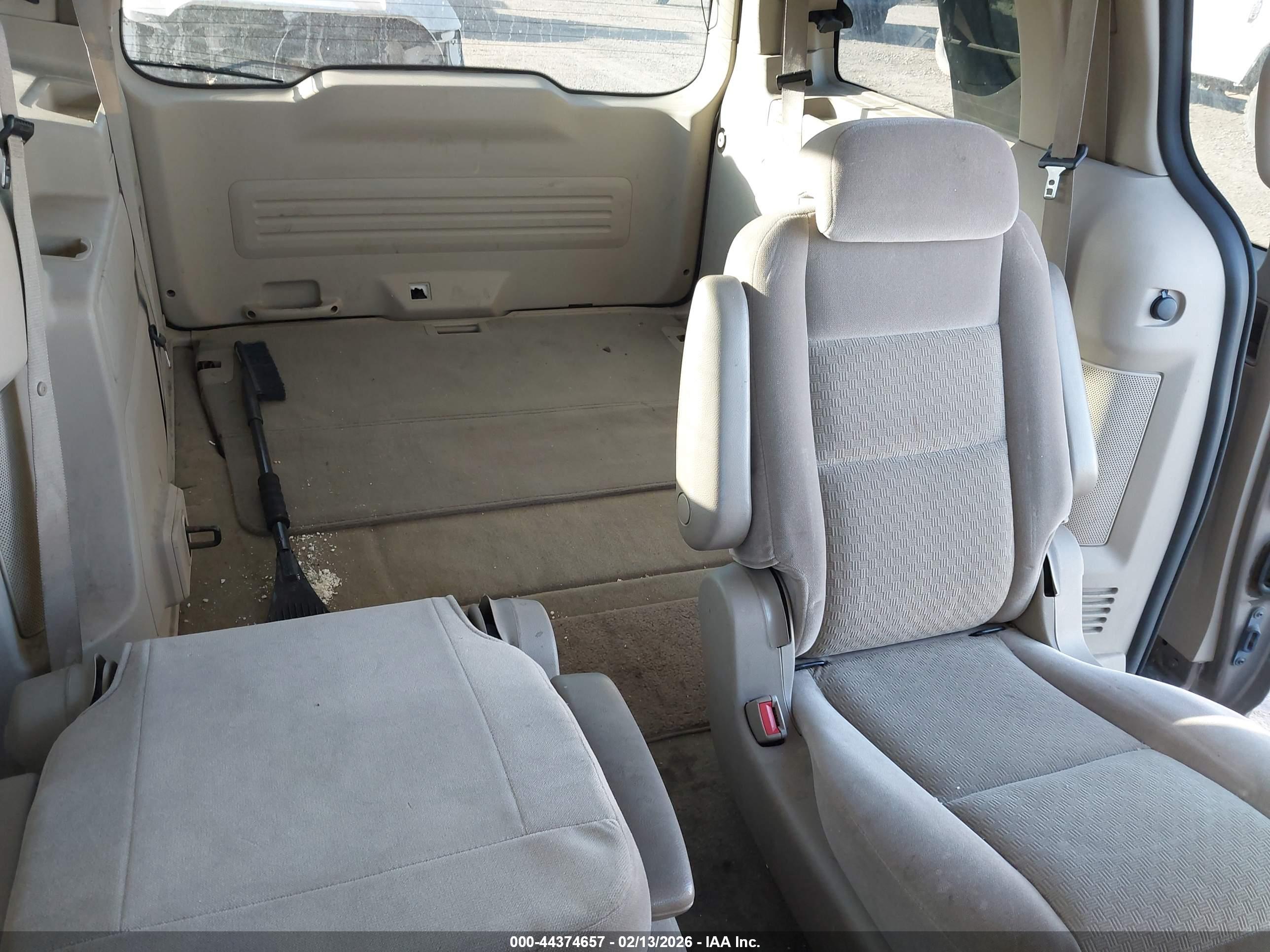FORD FREESTAR image 8