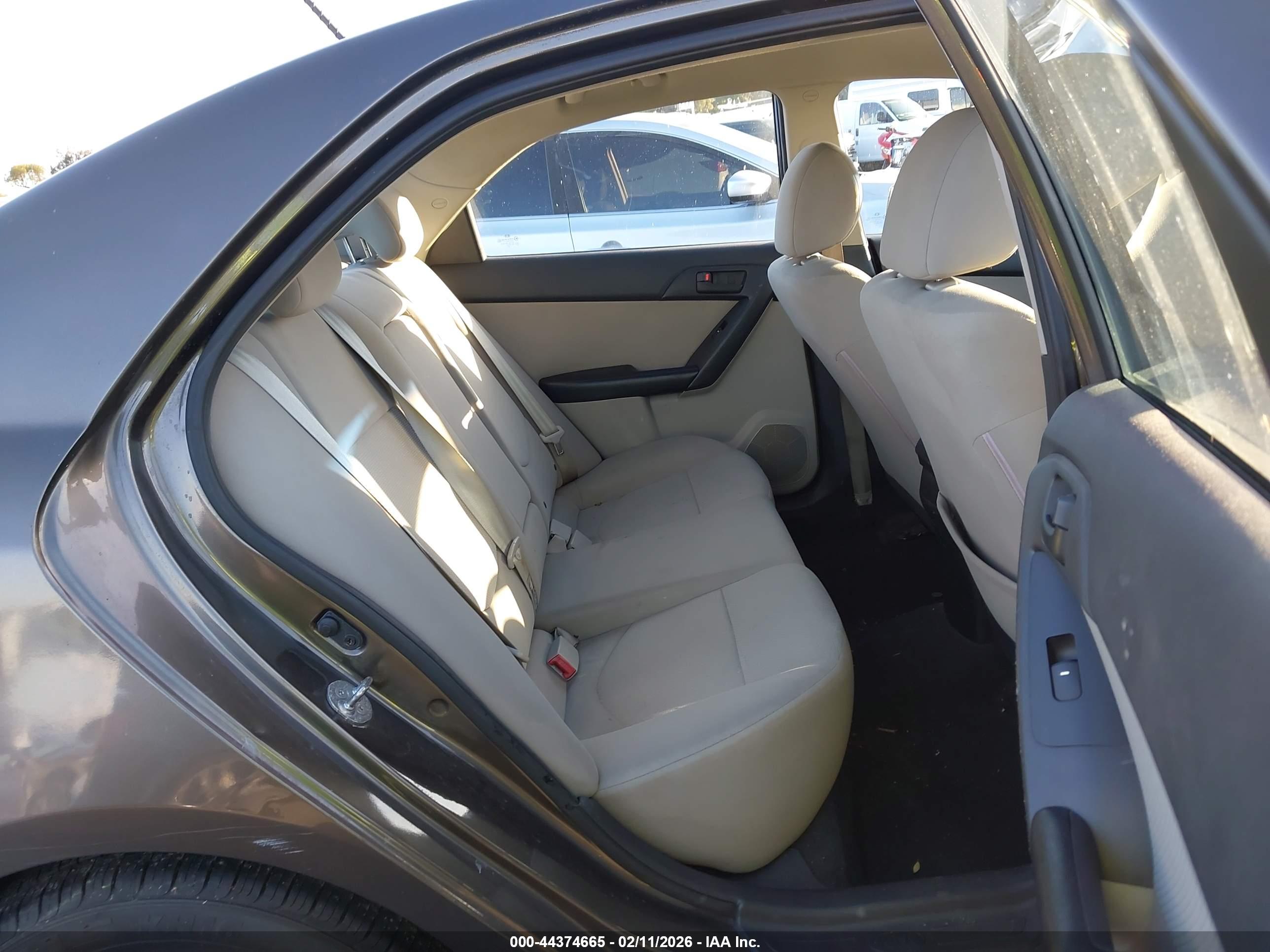 KIA FORTE image 8