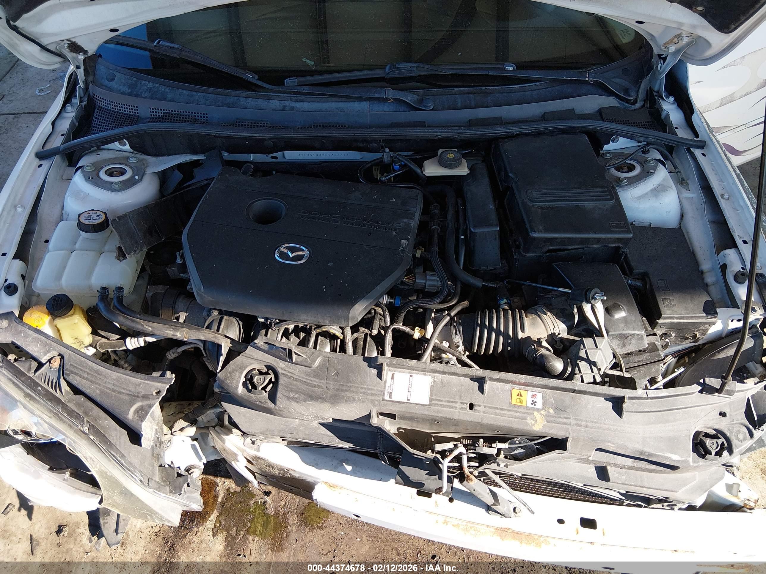 MAZDA MAZDA3 image 10