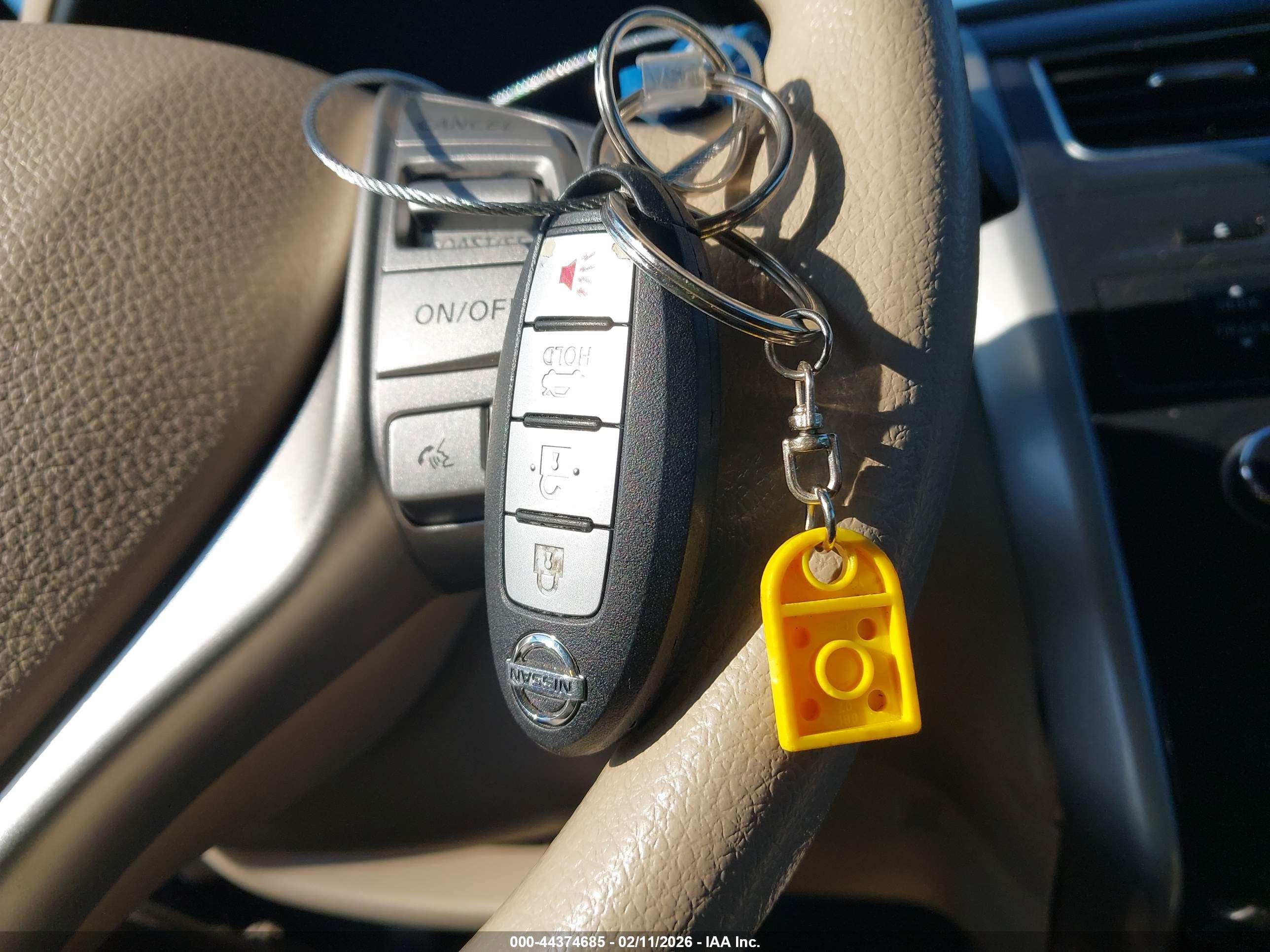 NISSAN ALTIMA image 11