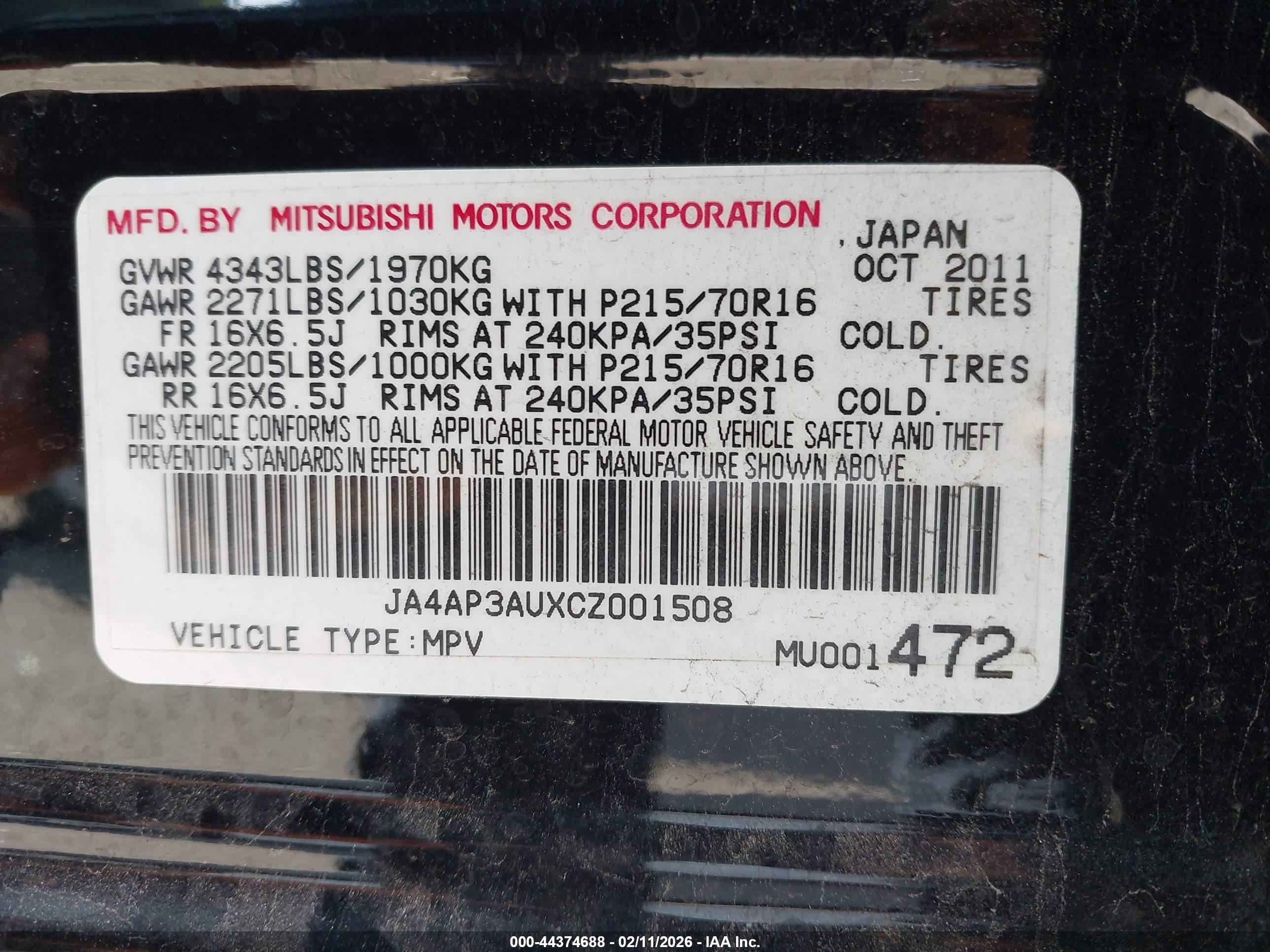 MITSUBISHI OUTLANDER image 9