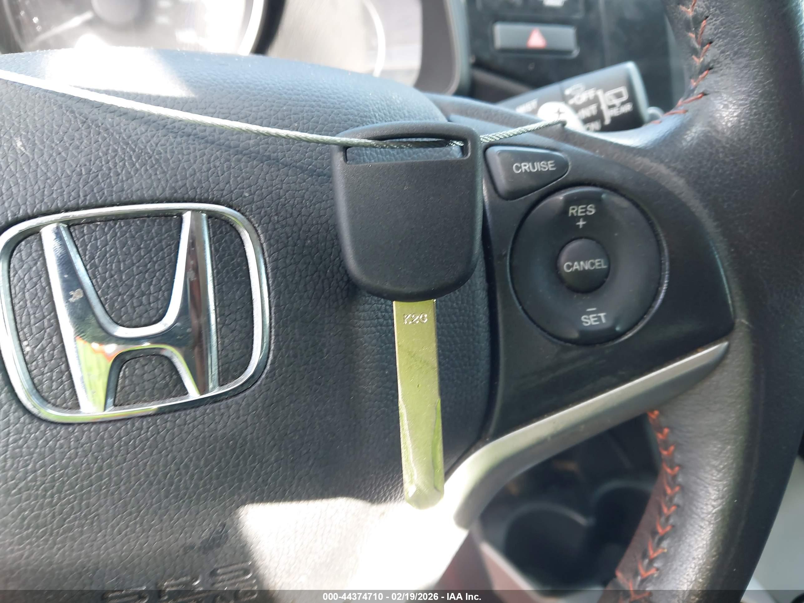 HONDA FIT image 11