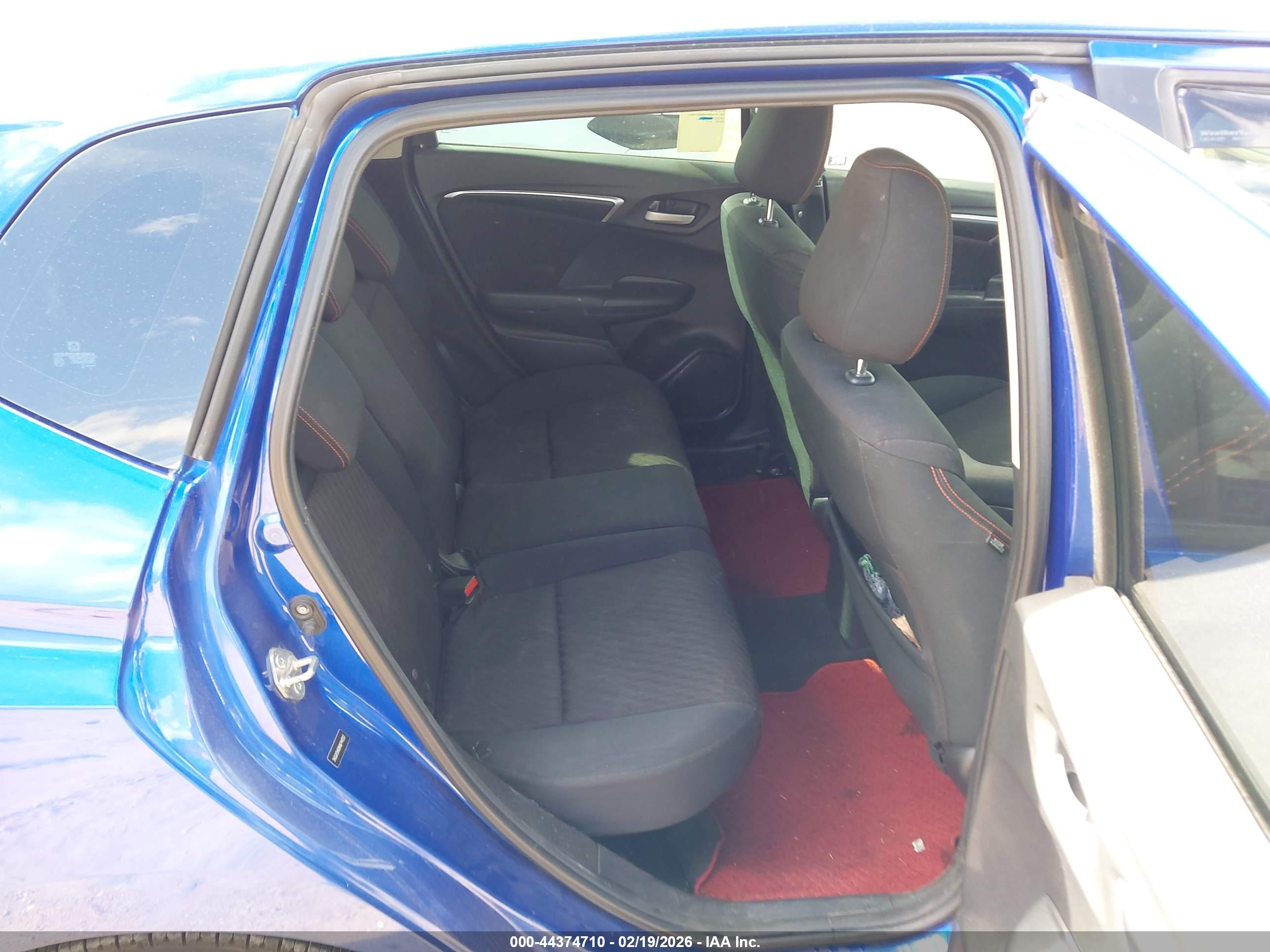 HONDA FIT image 8