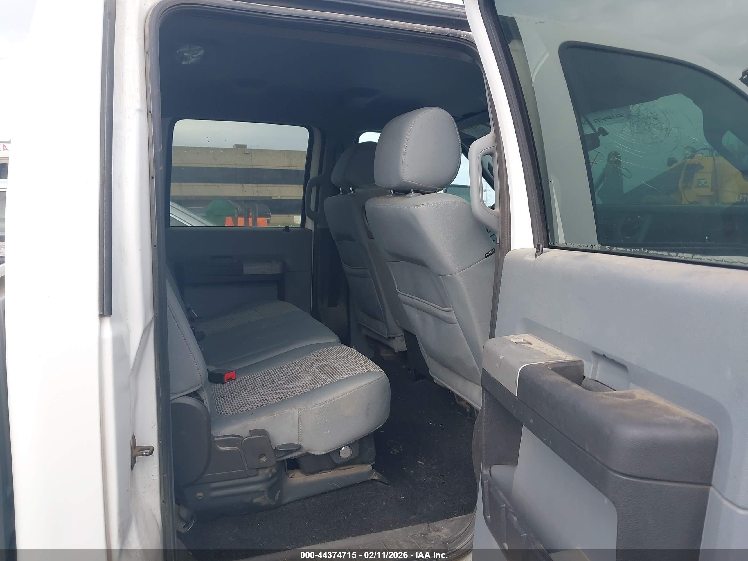 FORD F-250 image 8