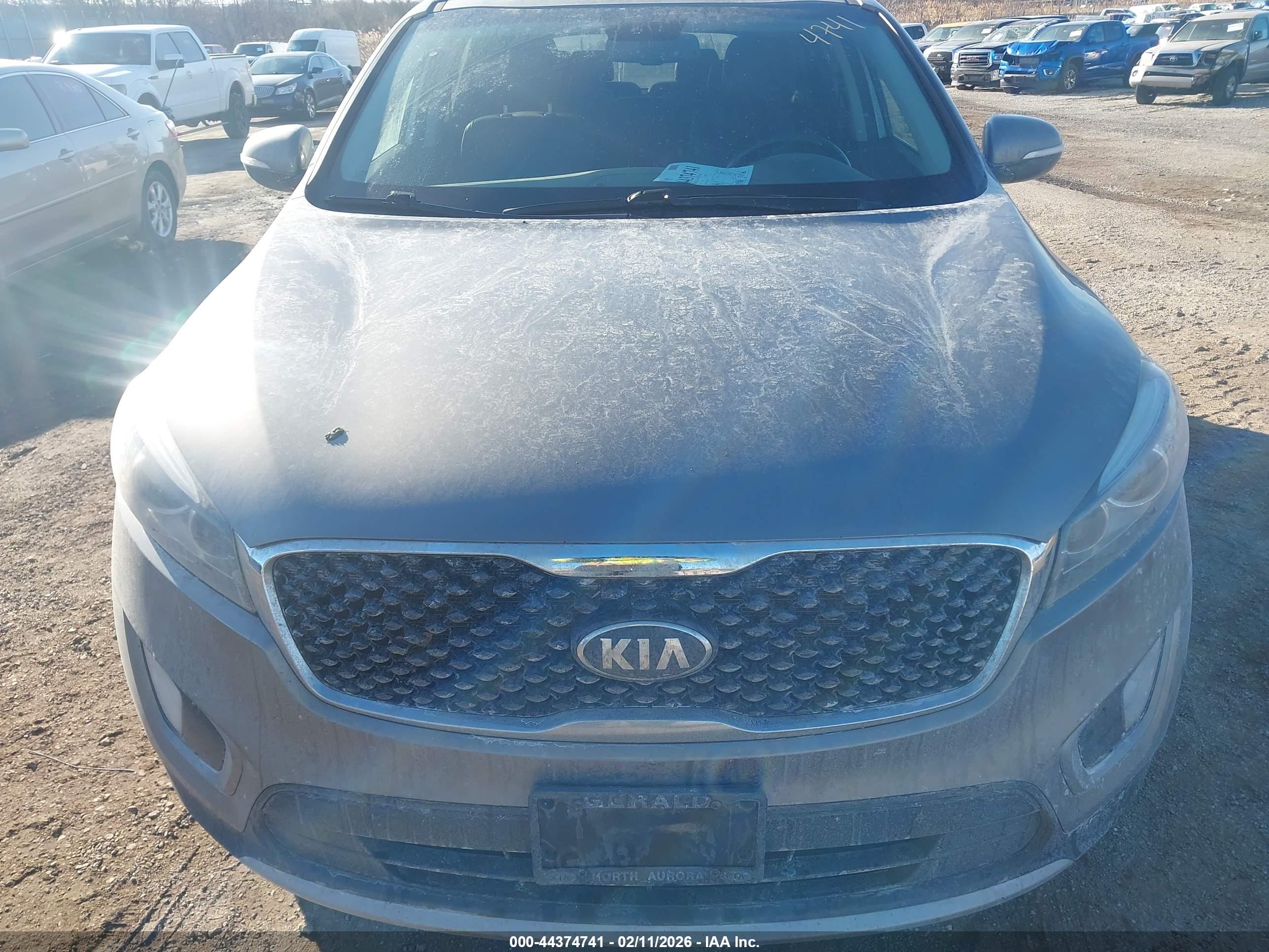 KIA SORENTO image 6