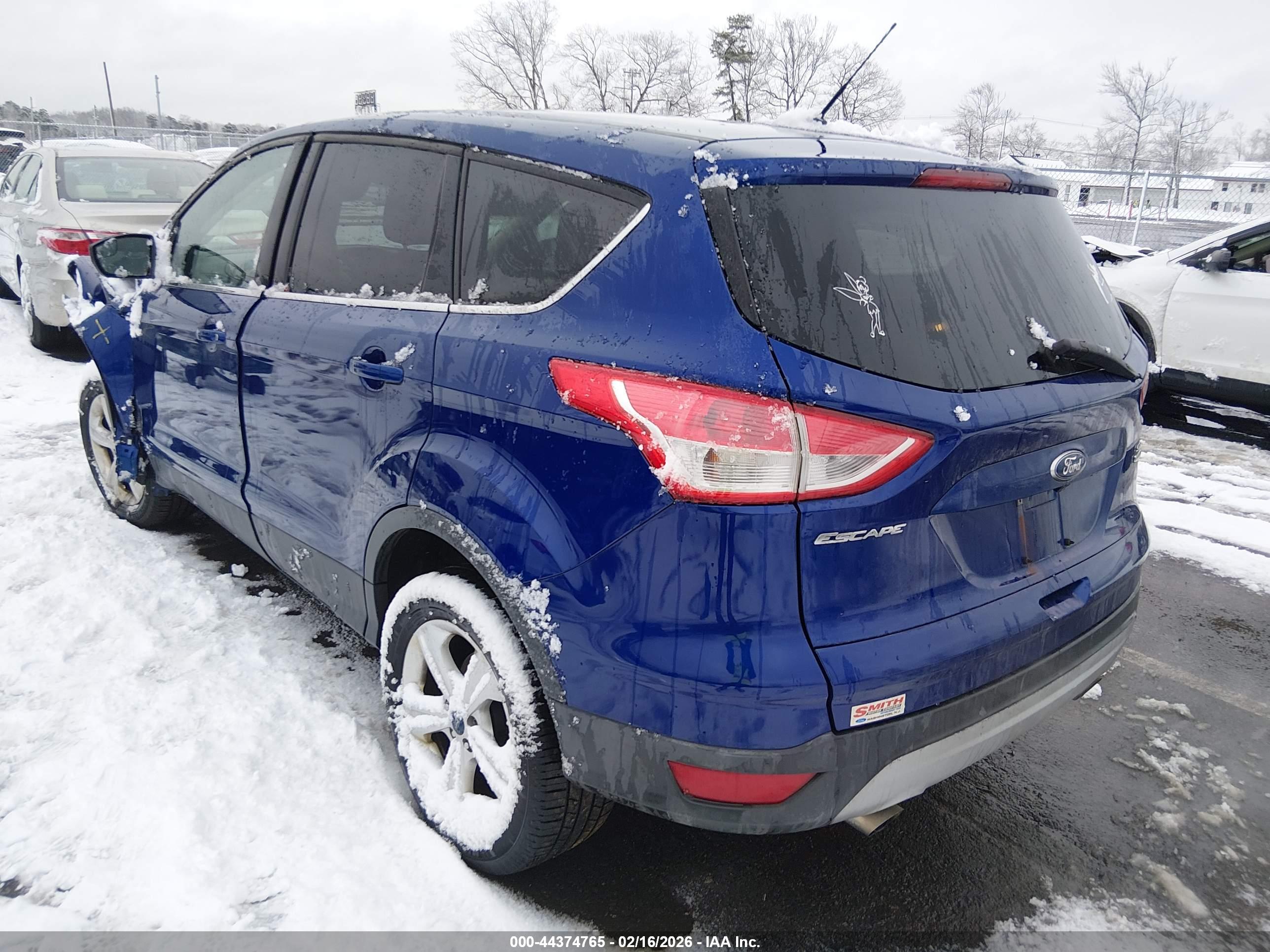 FORD ESCAPE image 3
