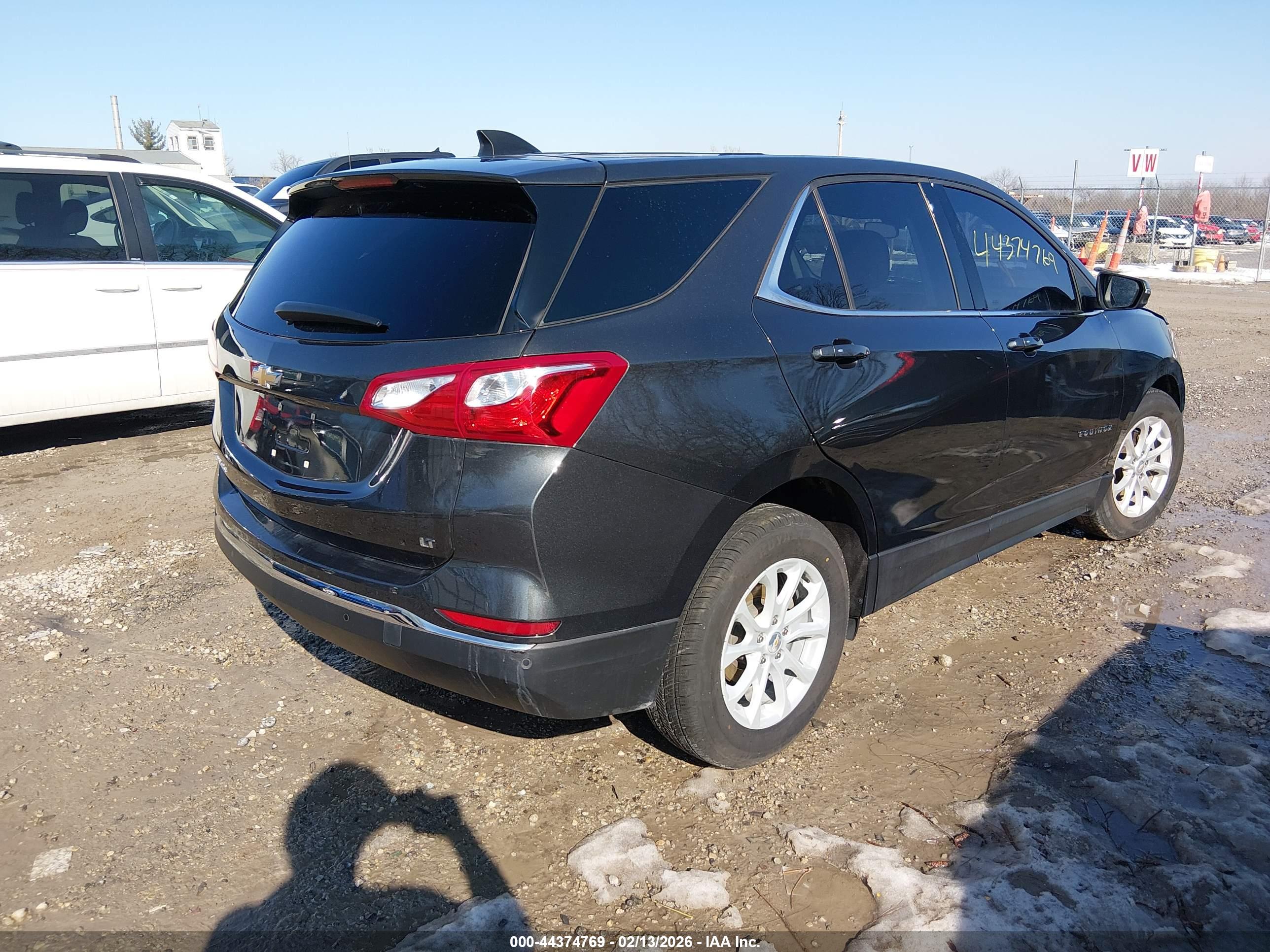 CHEVROLET EQUINOX image 4